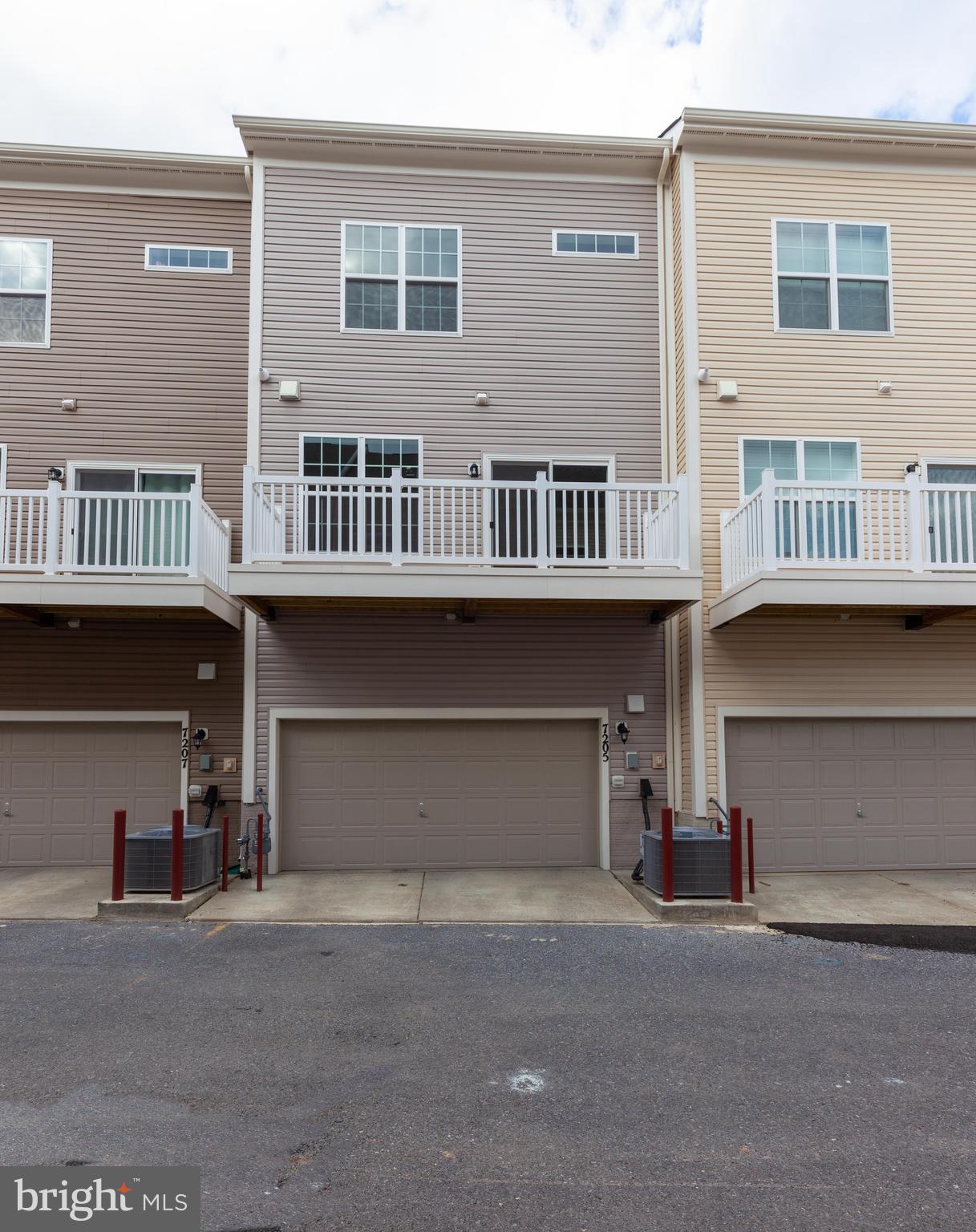 THE BRICK YARD - Residential Lease