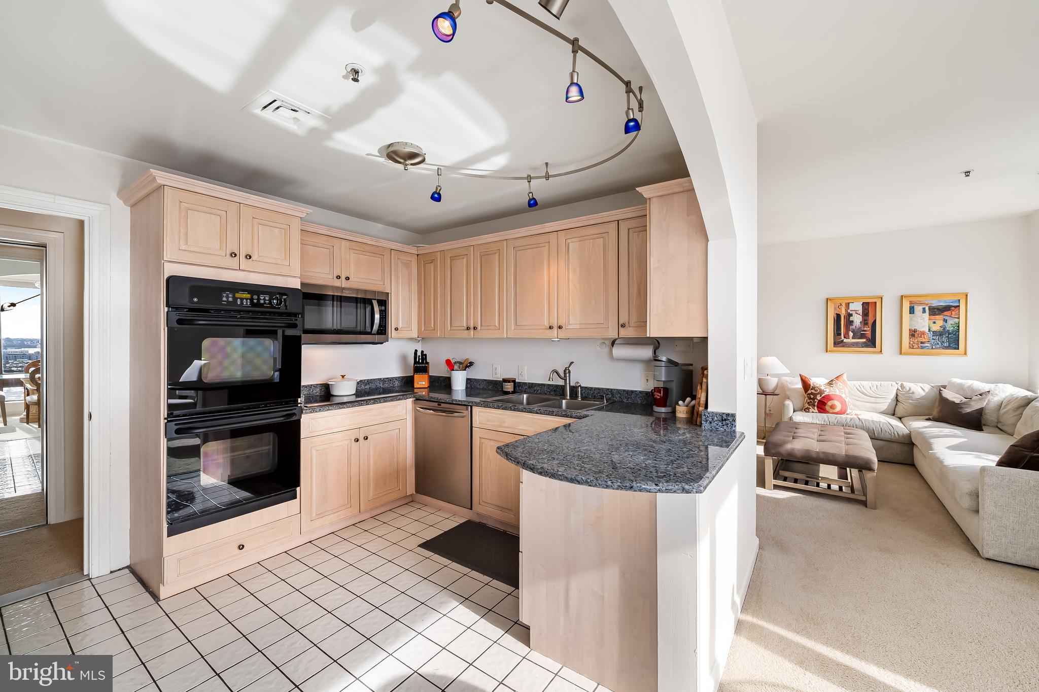 INNER HARBOR - Residential