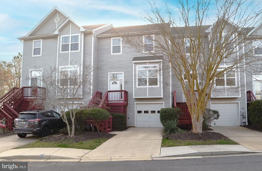 This spacious 3 level townhome is move in ready and has so much to offer! Located in a private beach community featuring 3 bedrooms, 2 full and 2 half bathrooms, fully finished basement with new carpet, brand new SS appliances & plank flooring in kitchen & a brand new front door! This property is right next to the water with gorgeous seasonal water views that can be enjoyed right from your back deck or take a quick walk down the street to the community beach. Great location tucked away in a beautiful neighborhood but close distance to many shops and restaurants & a quick commute to PAX River!