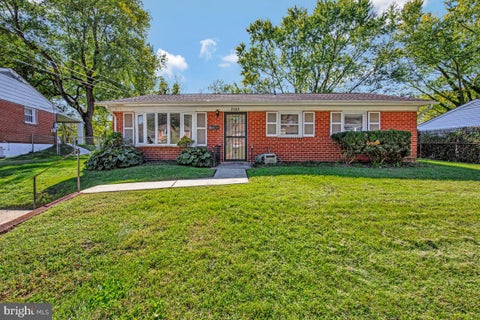 Homes For Sale - 7105 Giddings Drive<br/> Prince Georges County, CAPITOL HEIGHTS, MD 20743