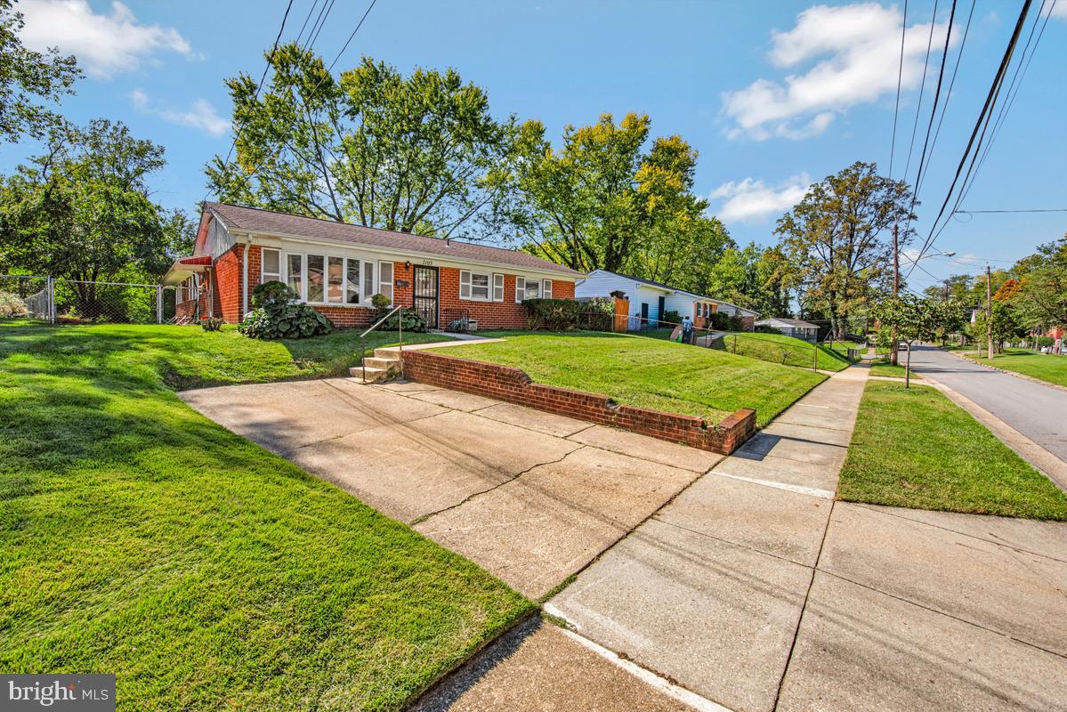7105 GIDDINGS DRIVE