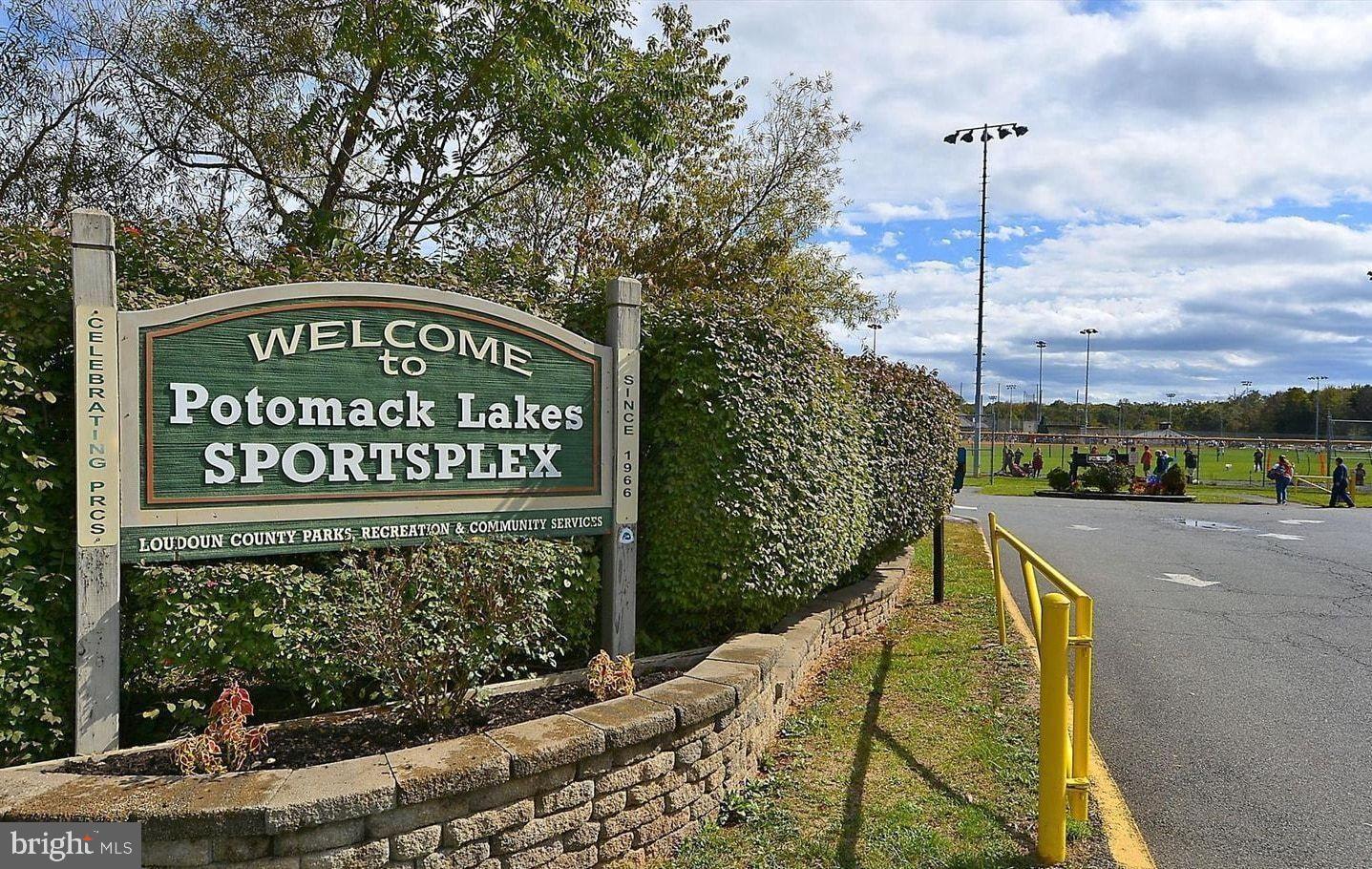 POTOMAC LAKES - Residential