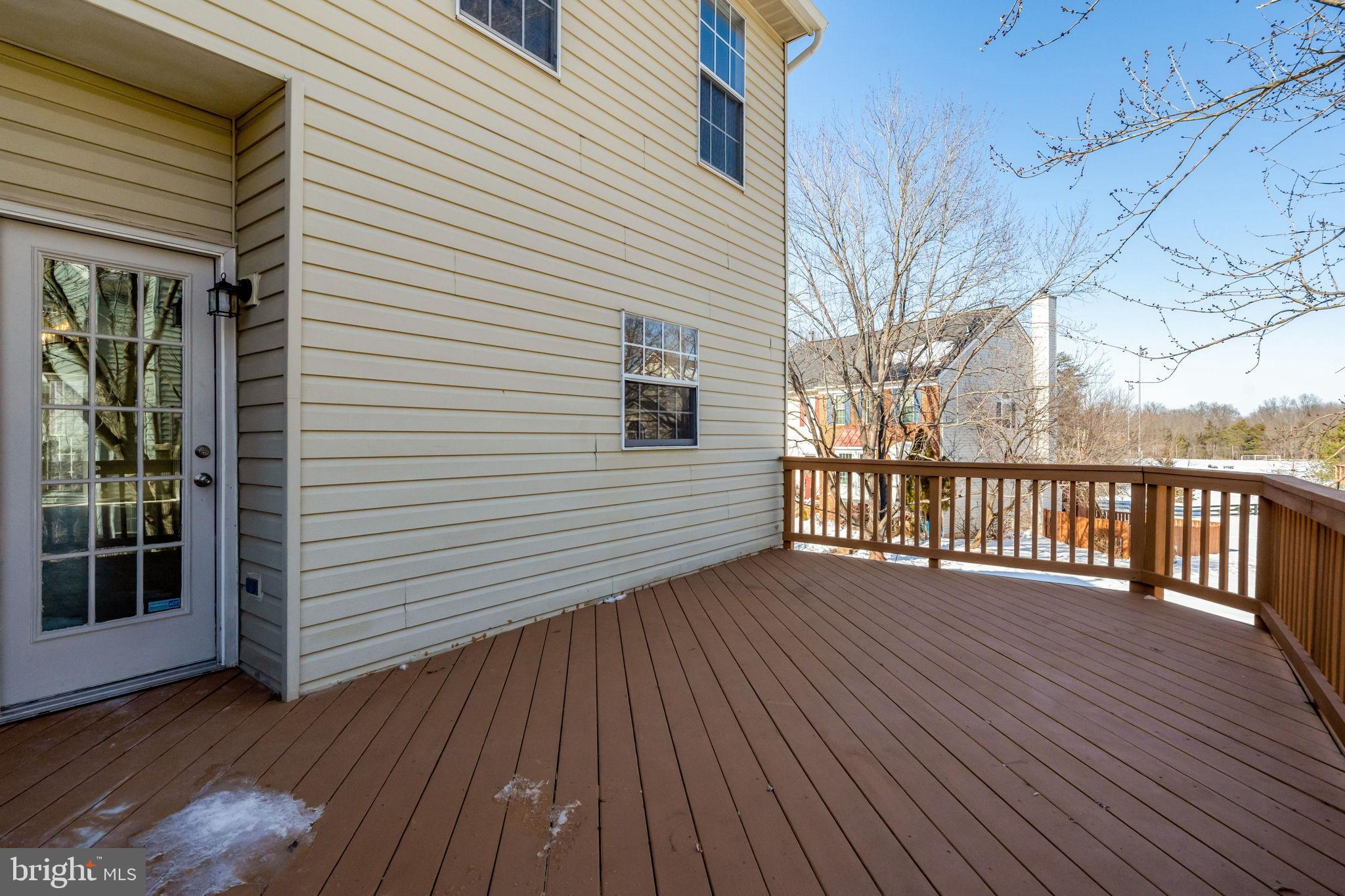 POTOMAC LAKES - Residential