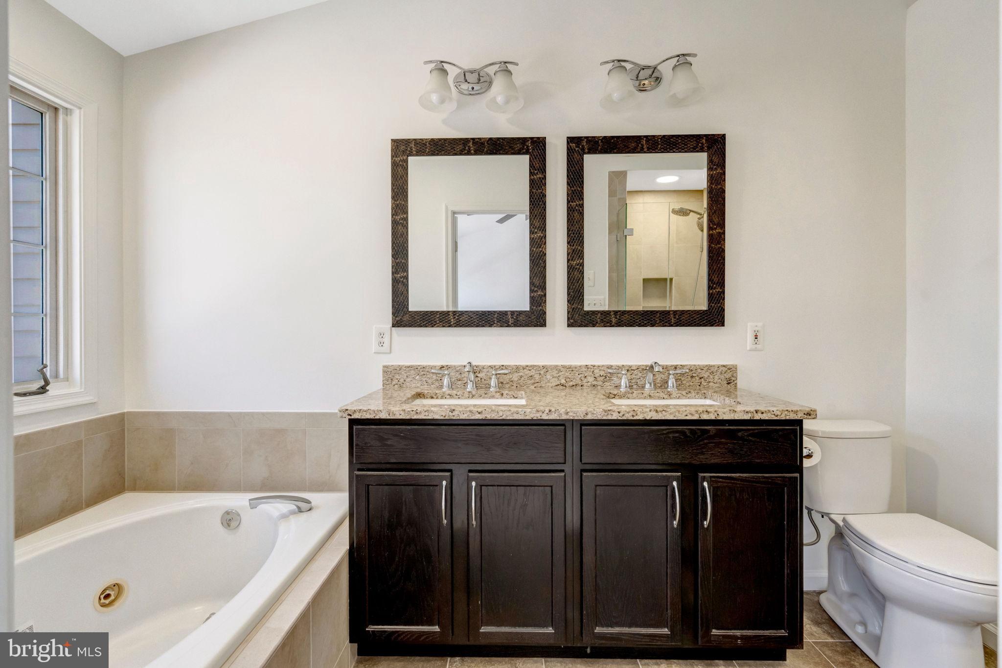 POTOMAC LAKES - Residential