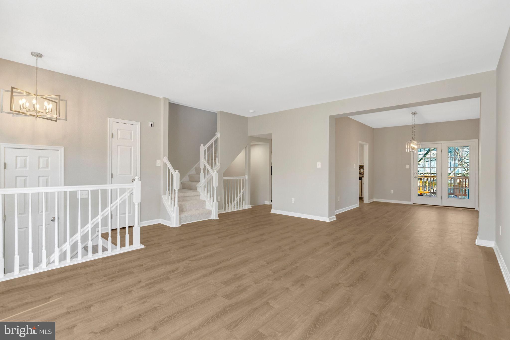 POTOMAC LAKES - Residential