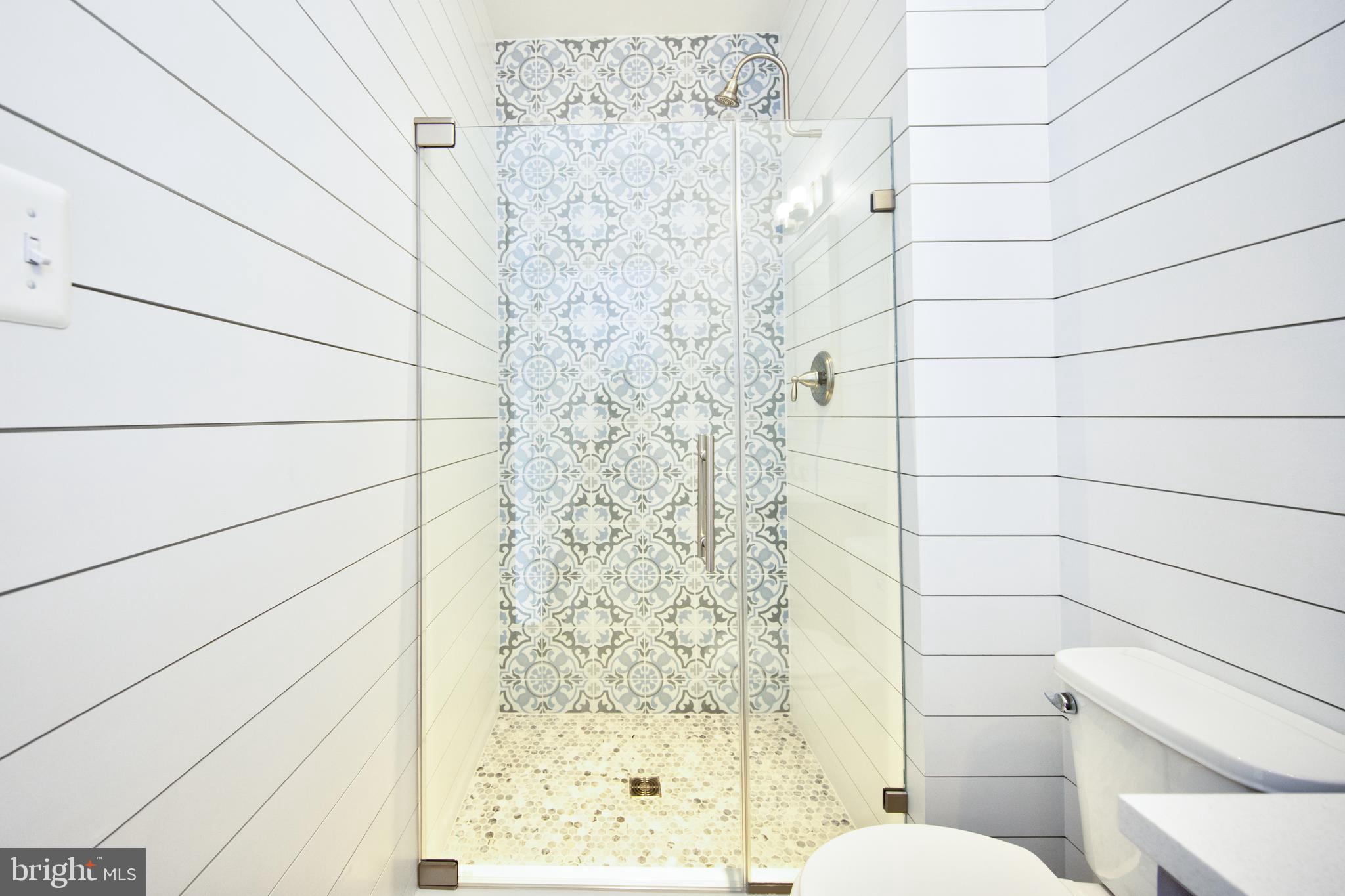 HAHN'S MEADOW - Residential