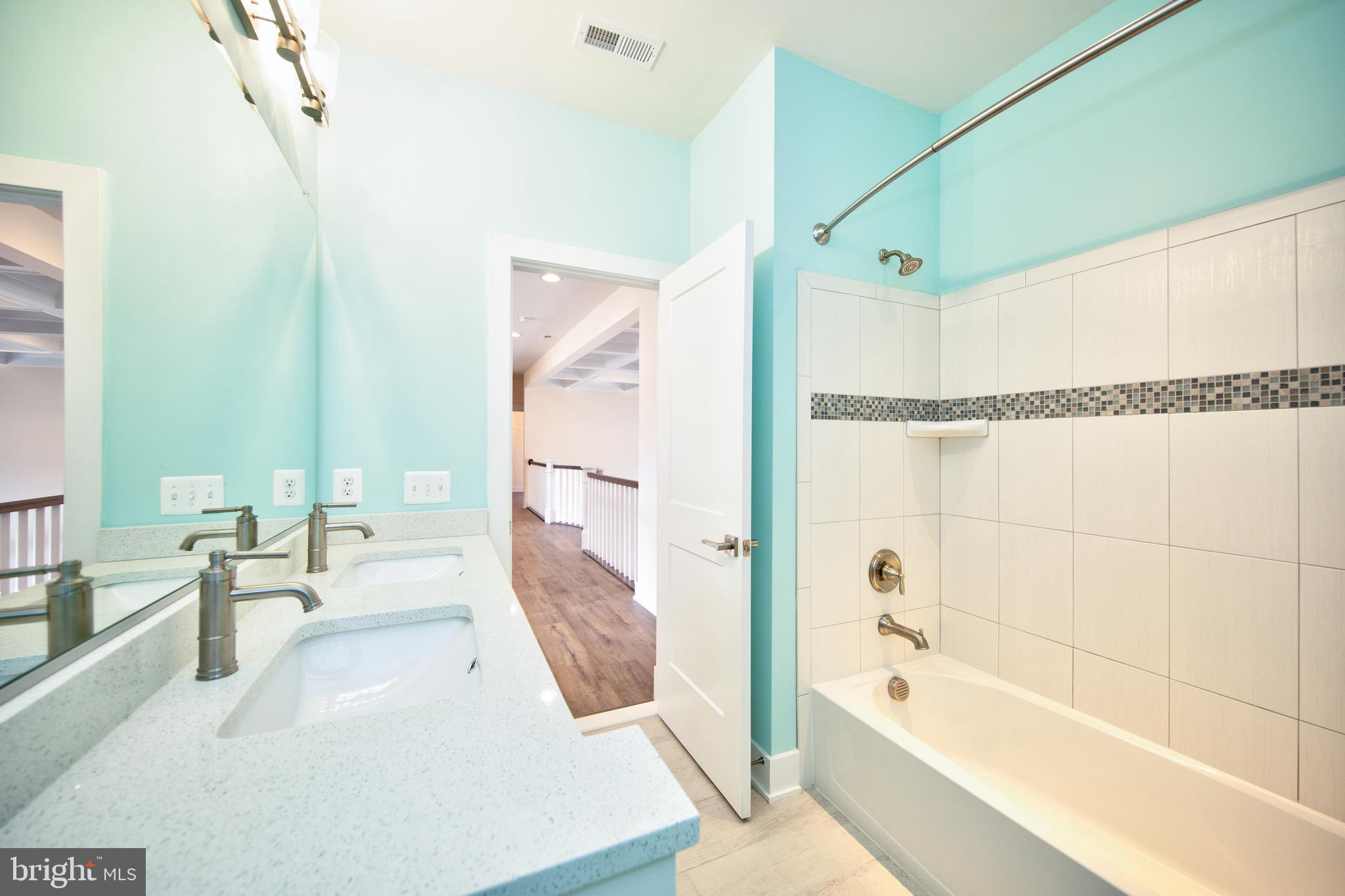 HAHN'S MEADOW - Residential