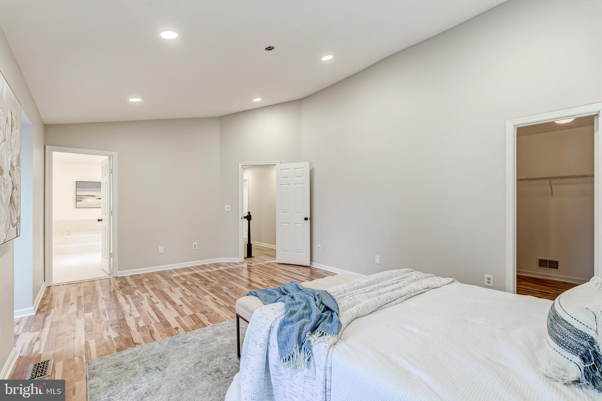 PARK RIDGE - Residential