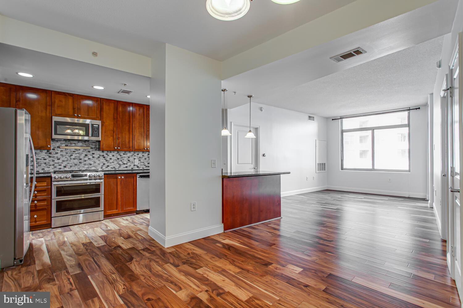 3650 S GLEBE ROAD 239