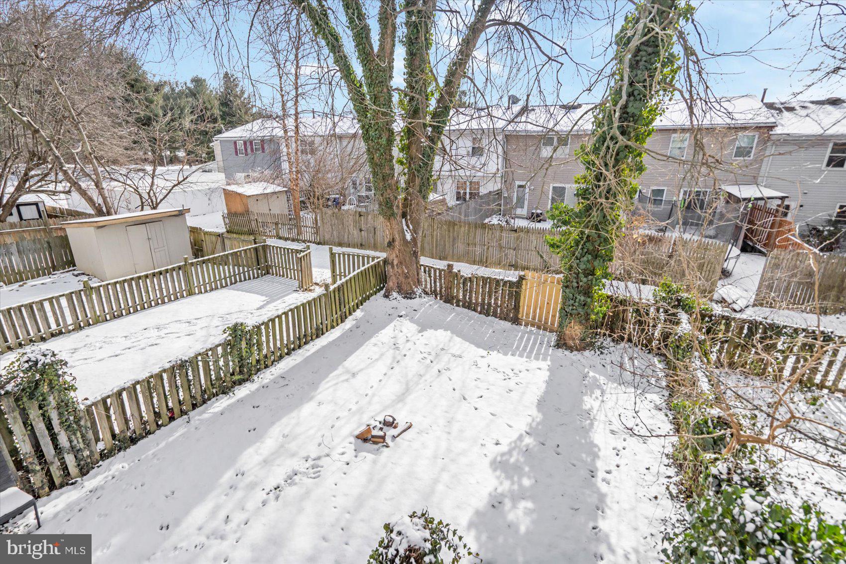 HARFORD SQUARE - Residential