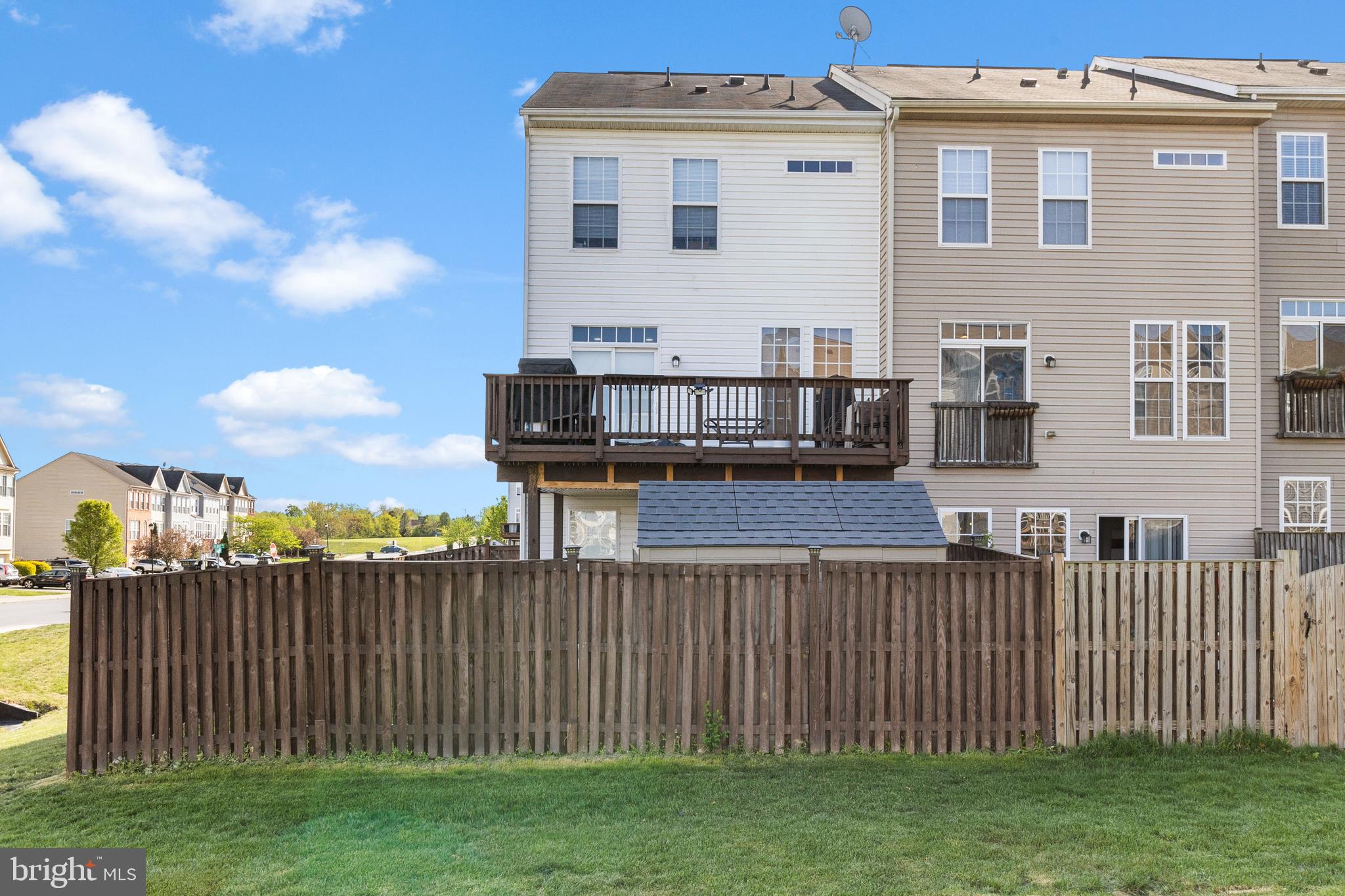 BERKELEY RIDGE - Residential