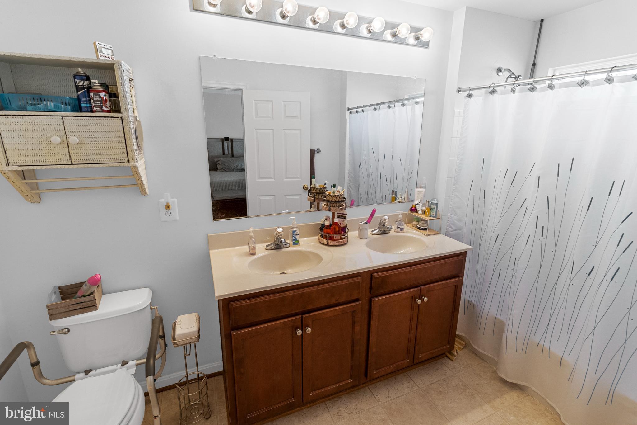 BERKELEY RIDGE - Residential