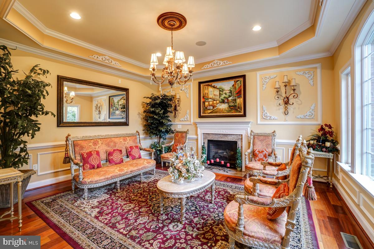 MILL CREEK PARK - Residential