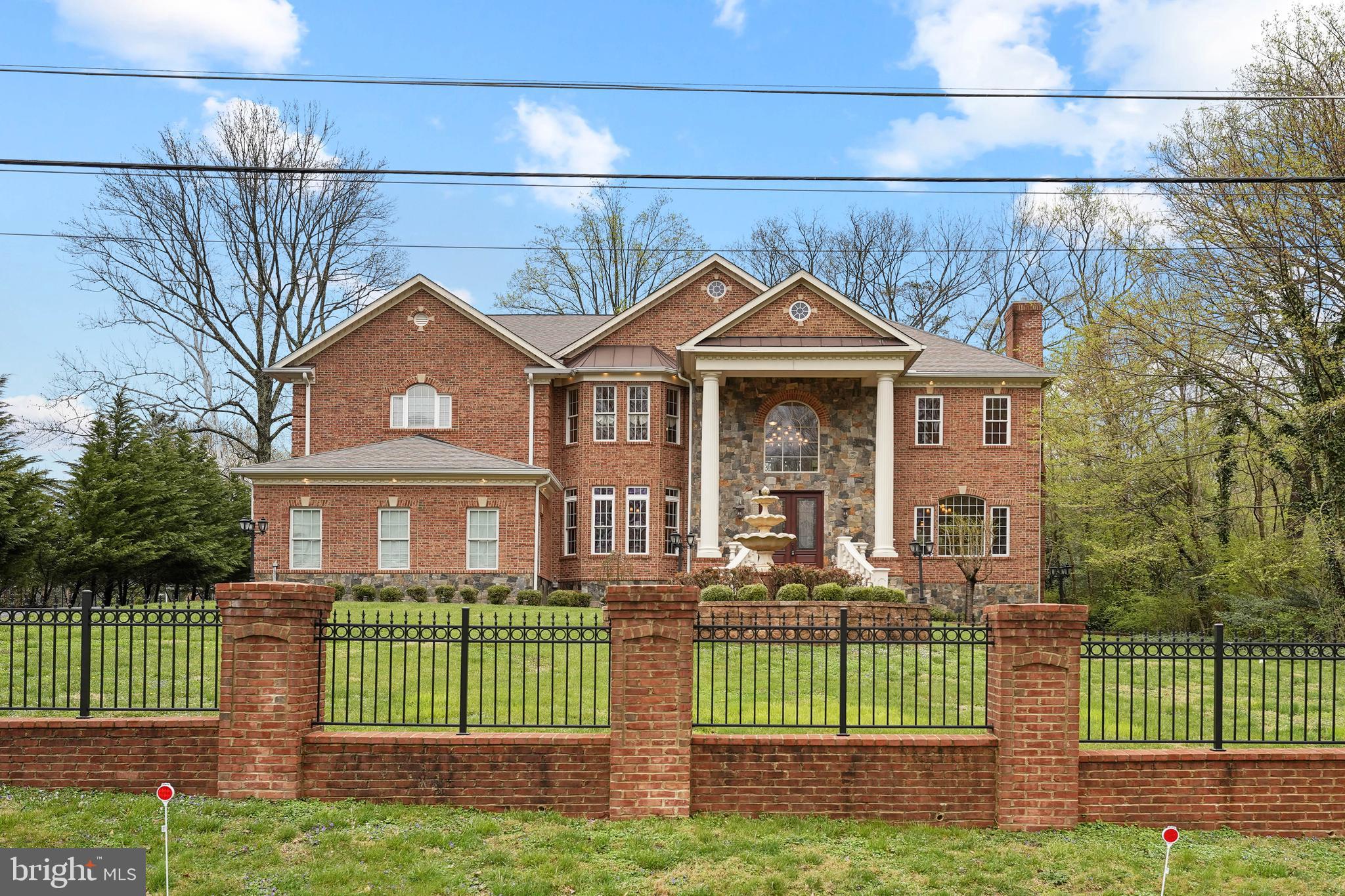 MILL CREEK PARK - Residential