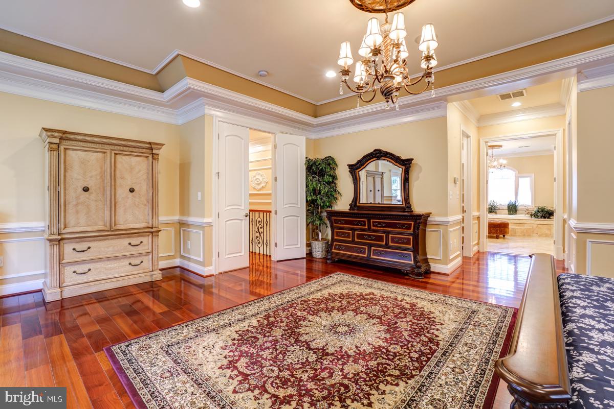 MILL CREEK PARK - Residential