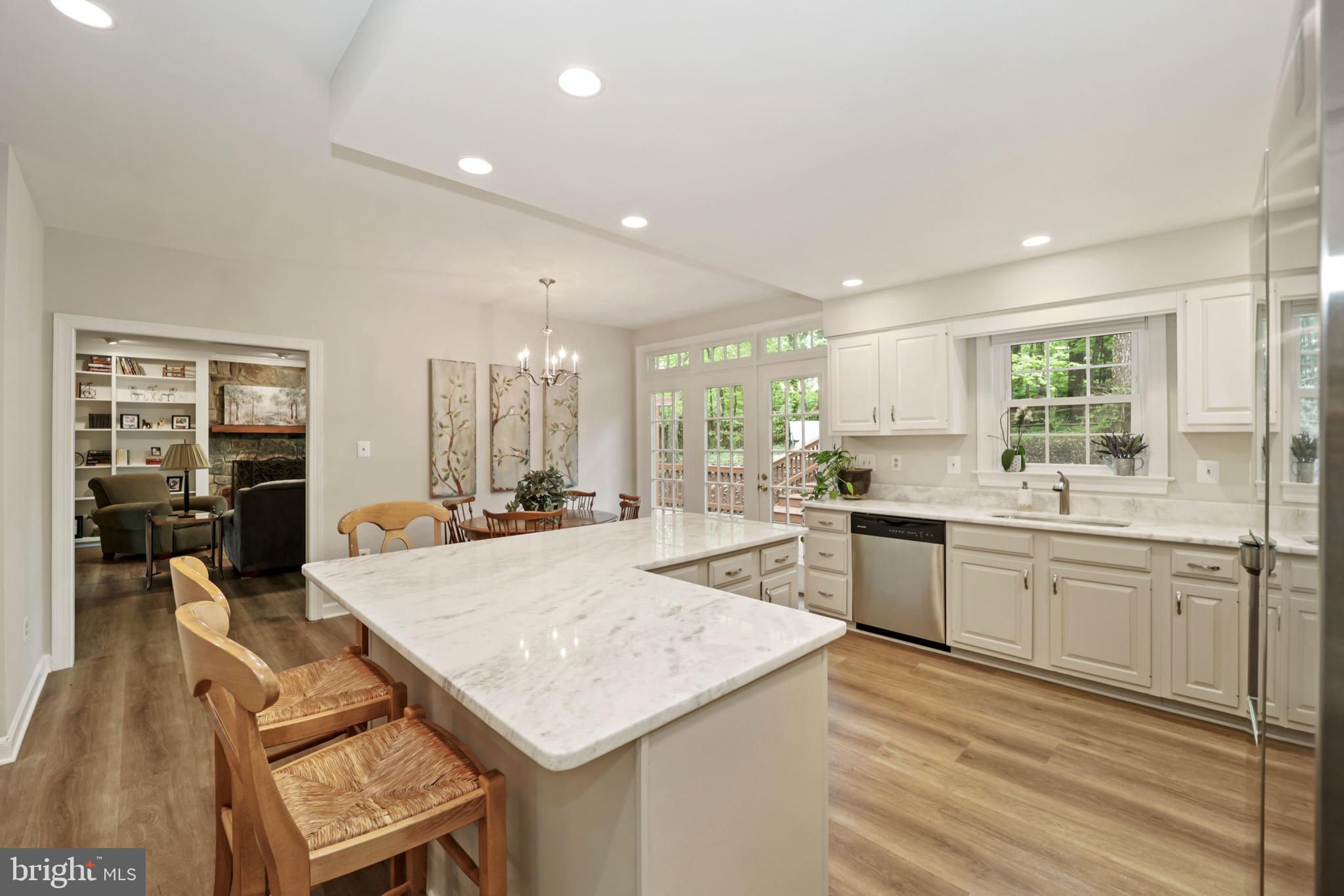 NORTH HILL - Residential