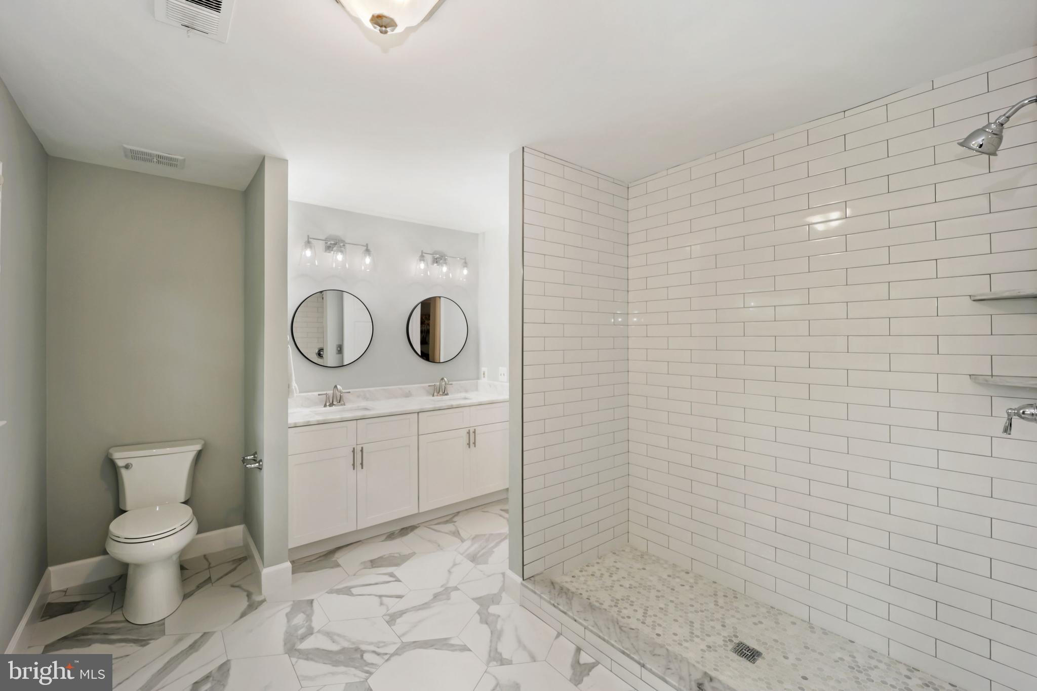 NORTH HILL - Residential