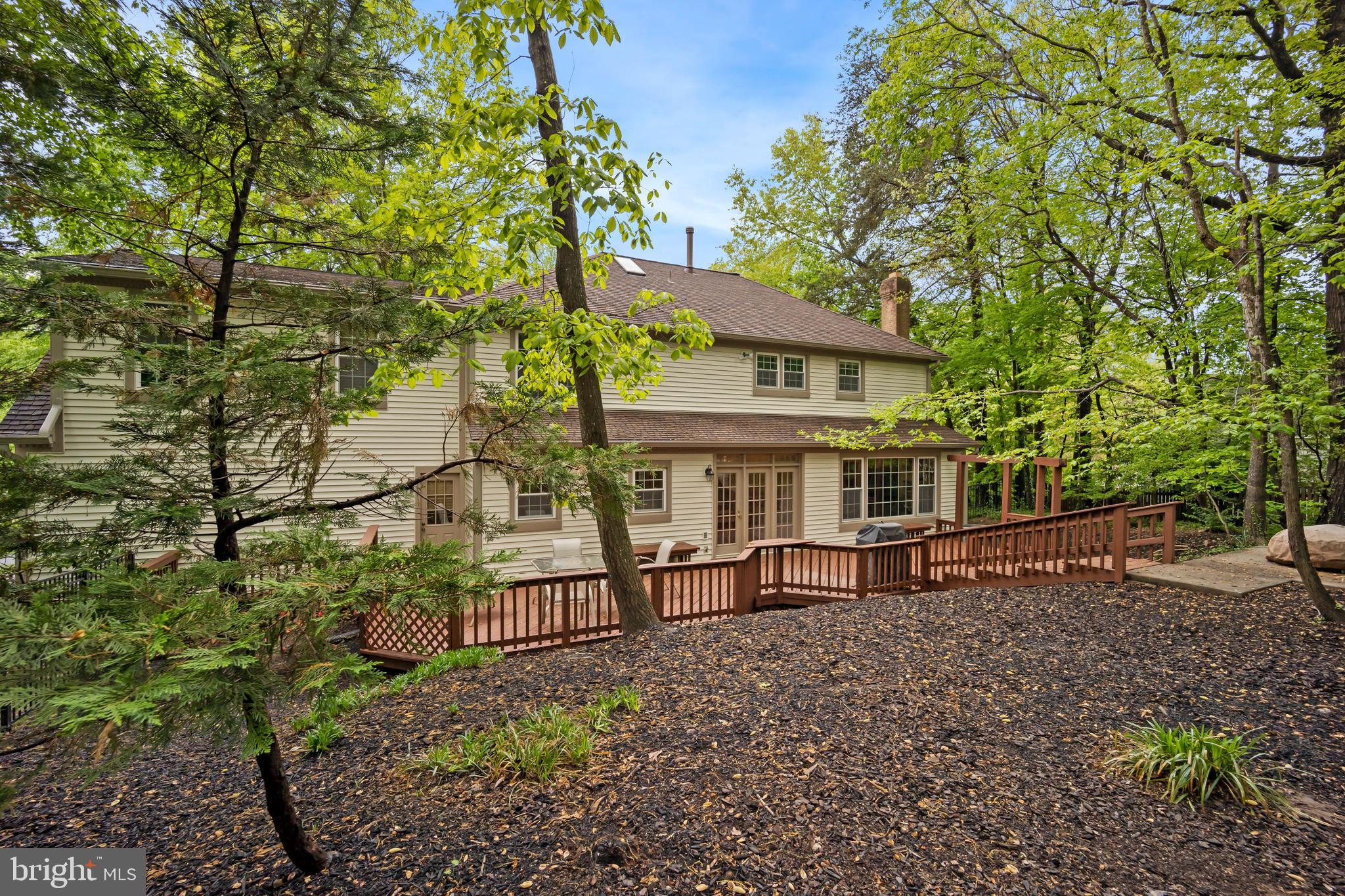 NORTH HILL - Residential