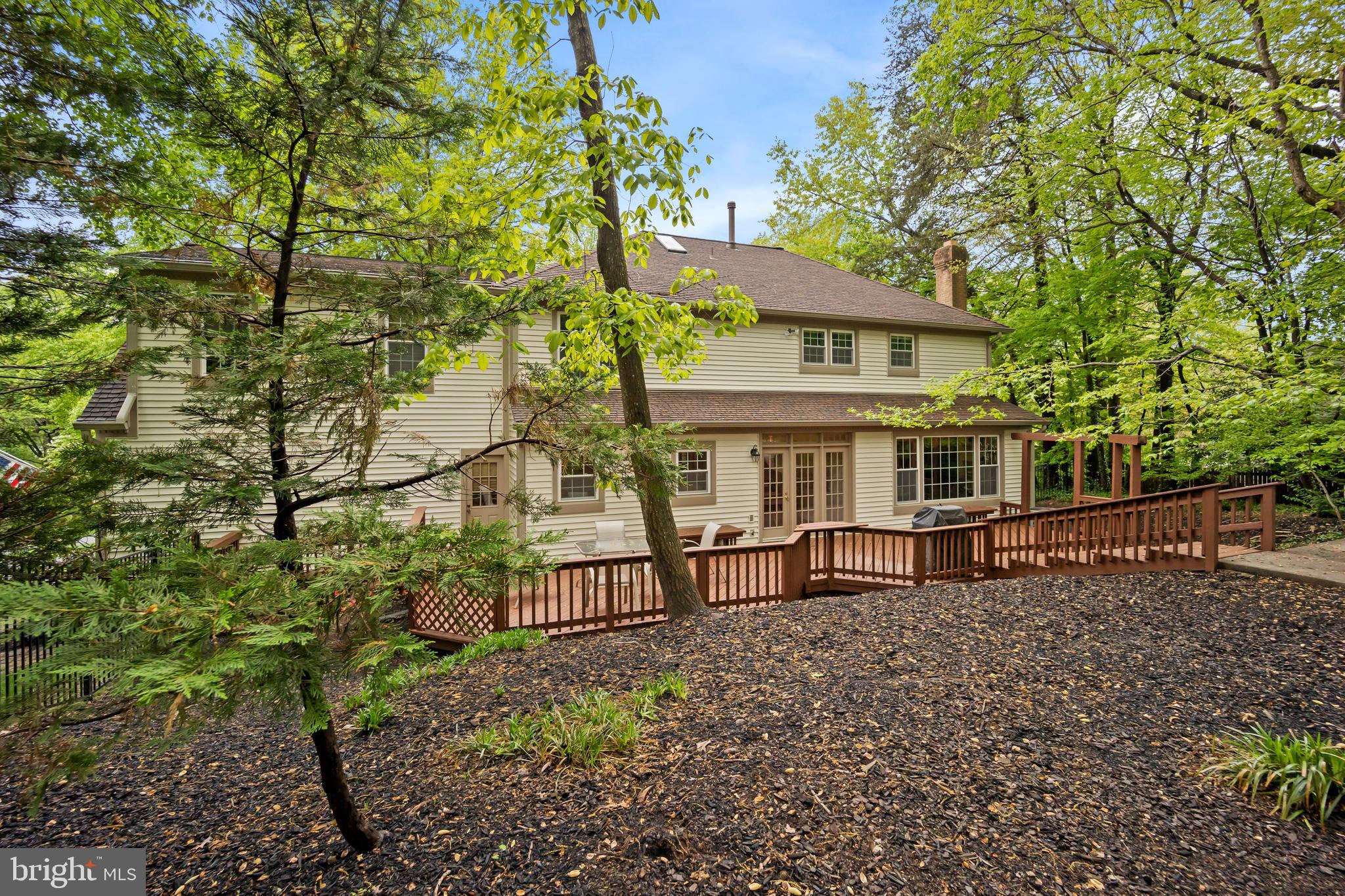 NORTH HILL - Residential