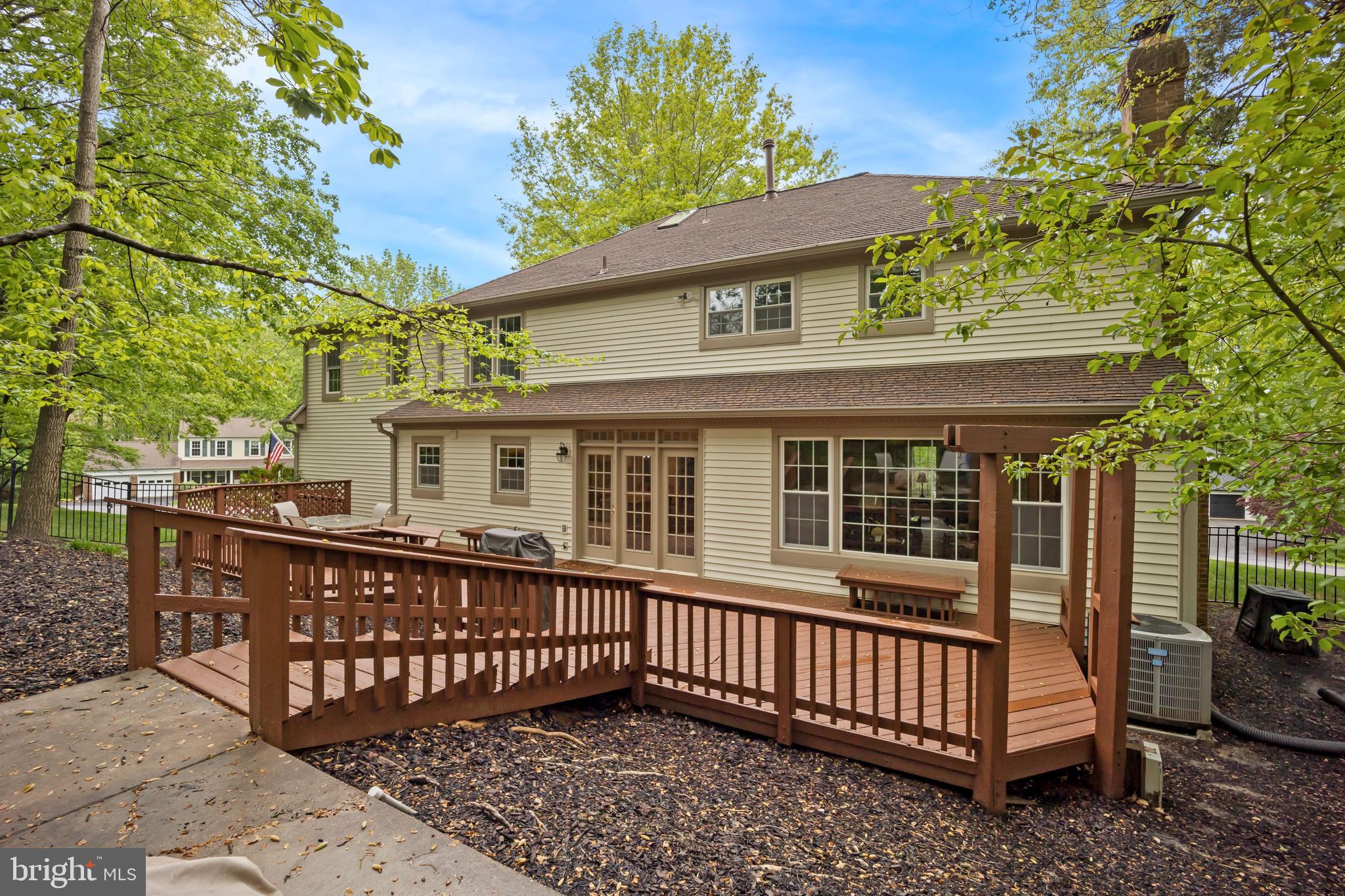 NORTH HILL - Residential