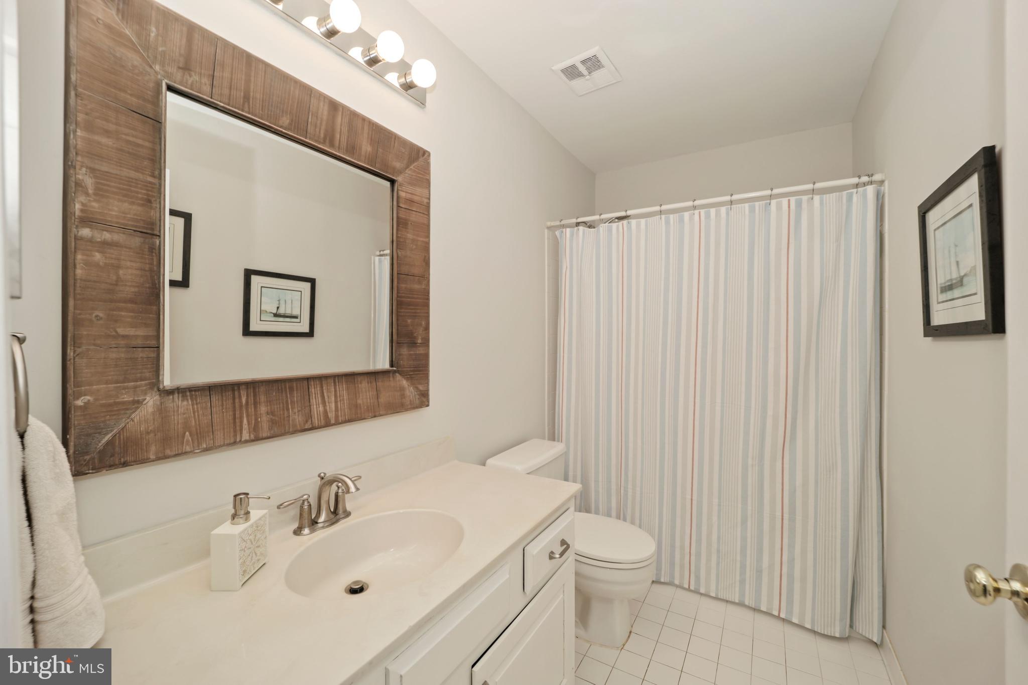 NORTH HILL - Residential