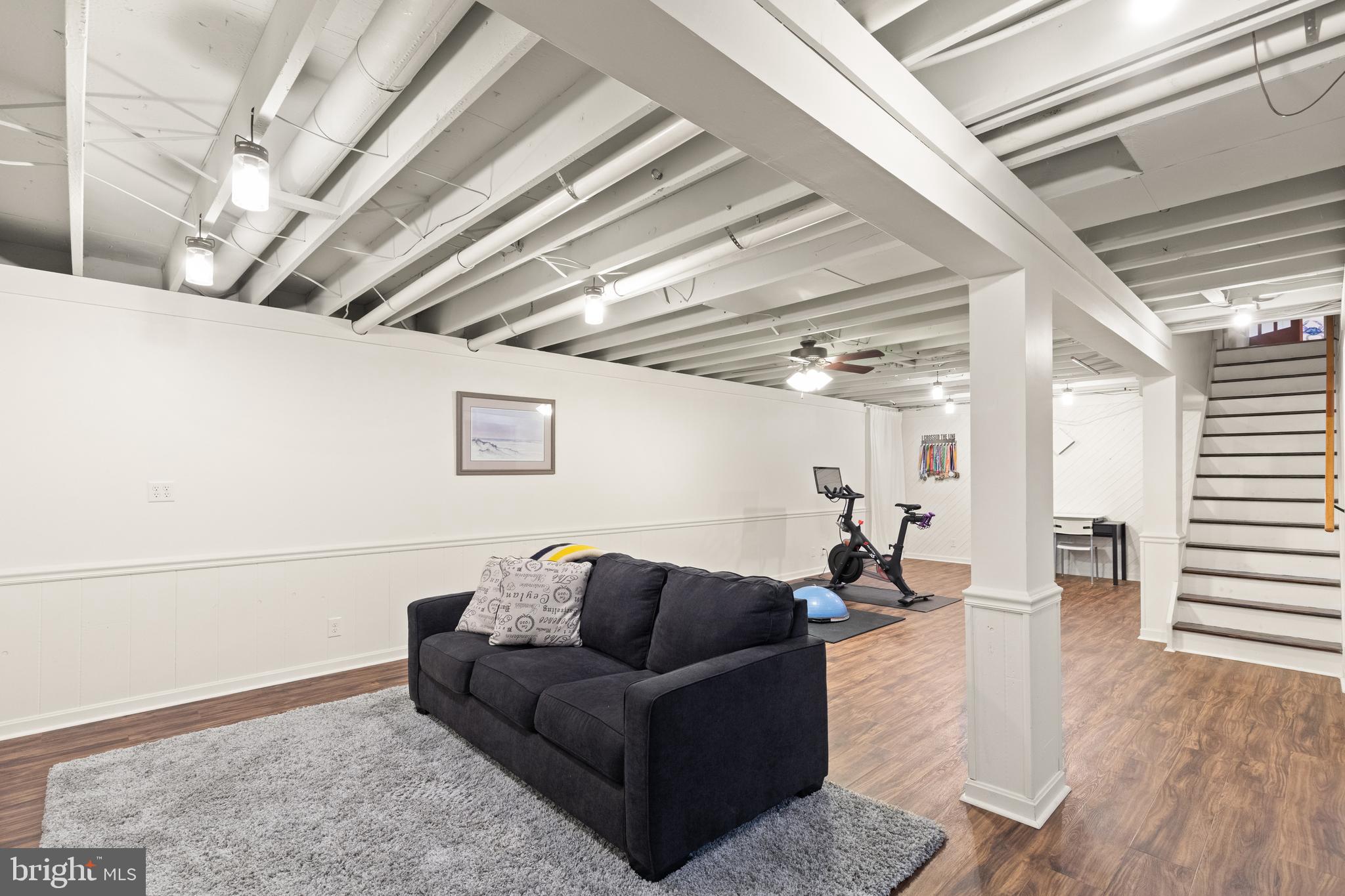 VALLEY VIEW - Residential