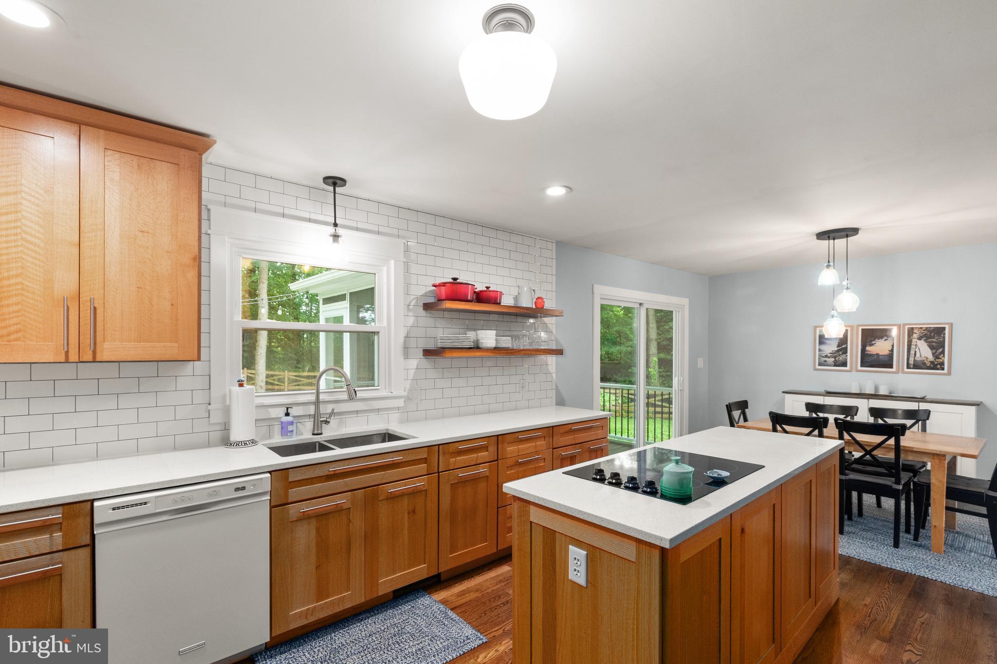 VALLEY VIEW - Residential