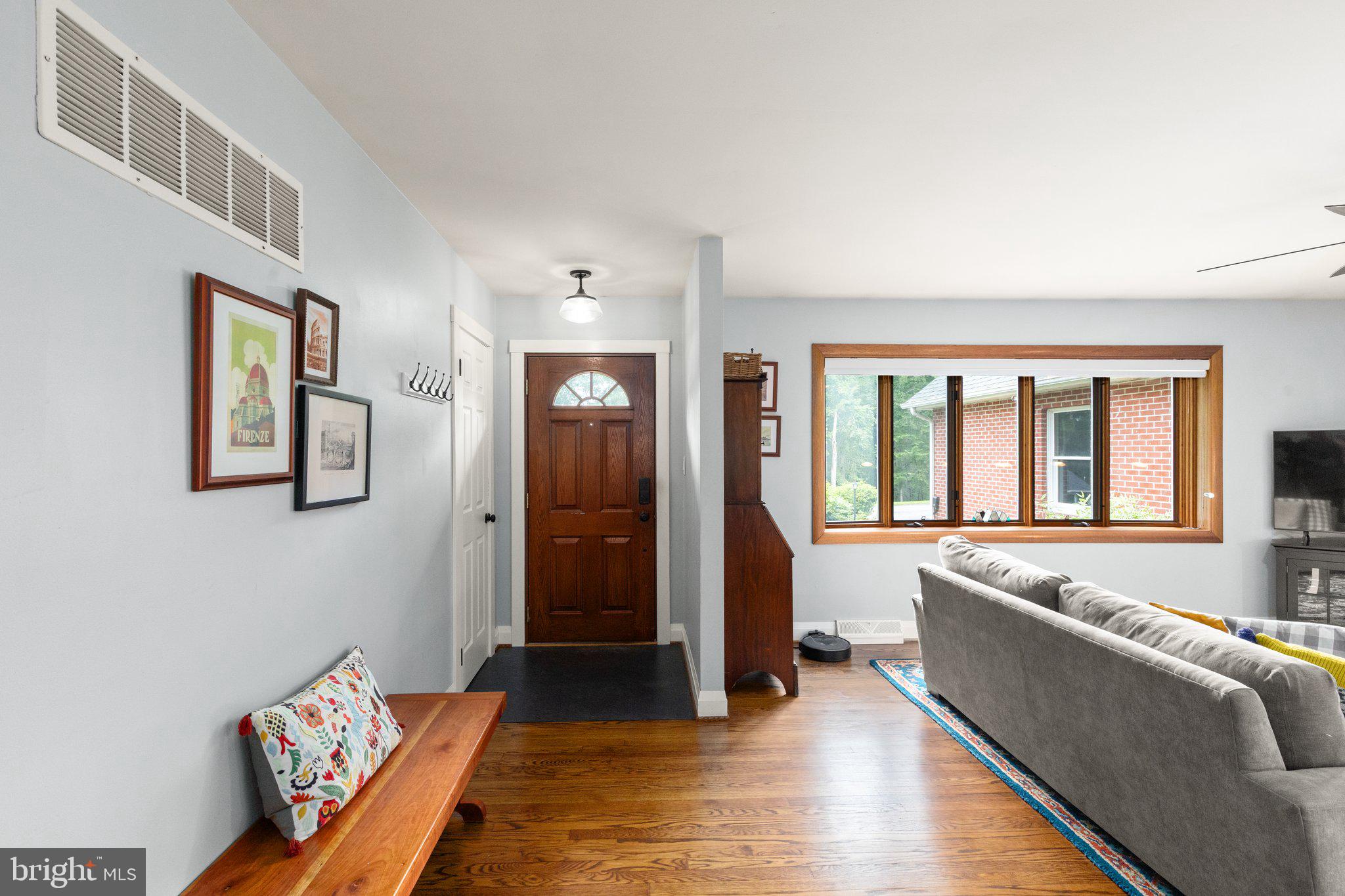 405 SASSAFRAS COURT