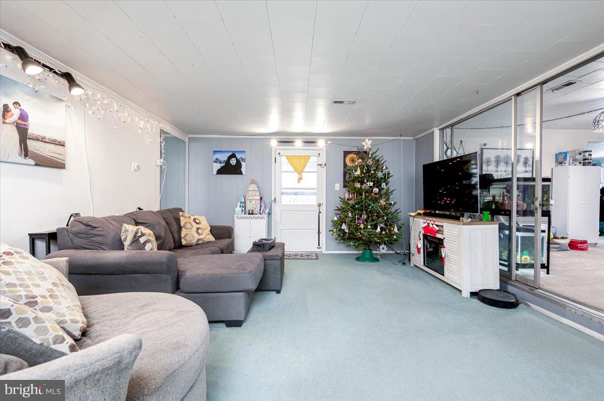 GLEN GARDENS - Residential