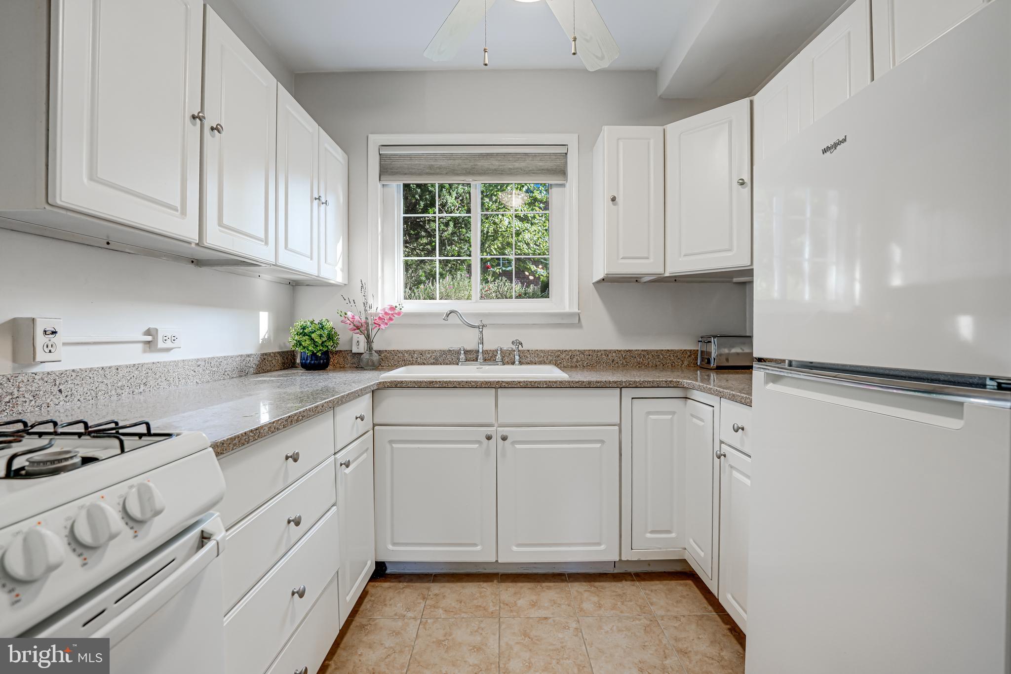 PARK  FAIRFAX - Residential