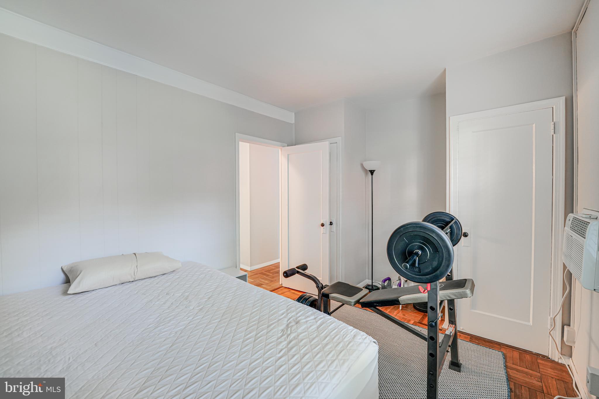 PARK  FAIRFAX - Residential