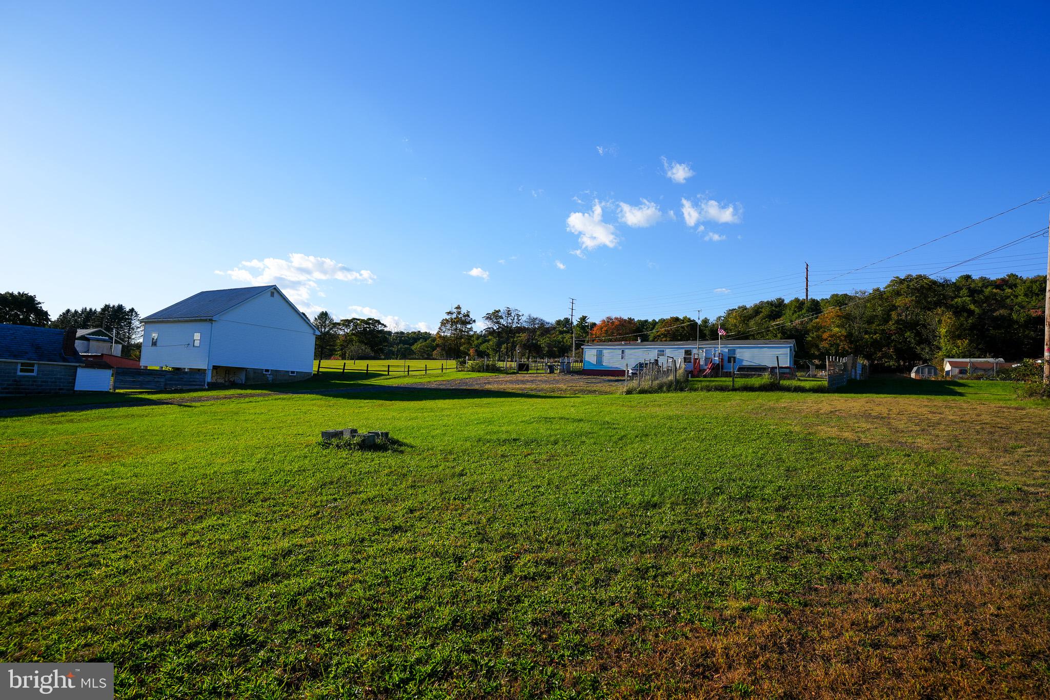 1940 HAHNS DAIRY ROAD