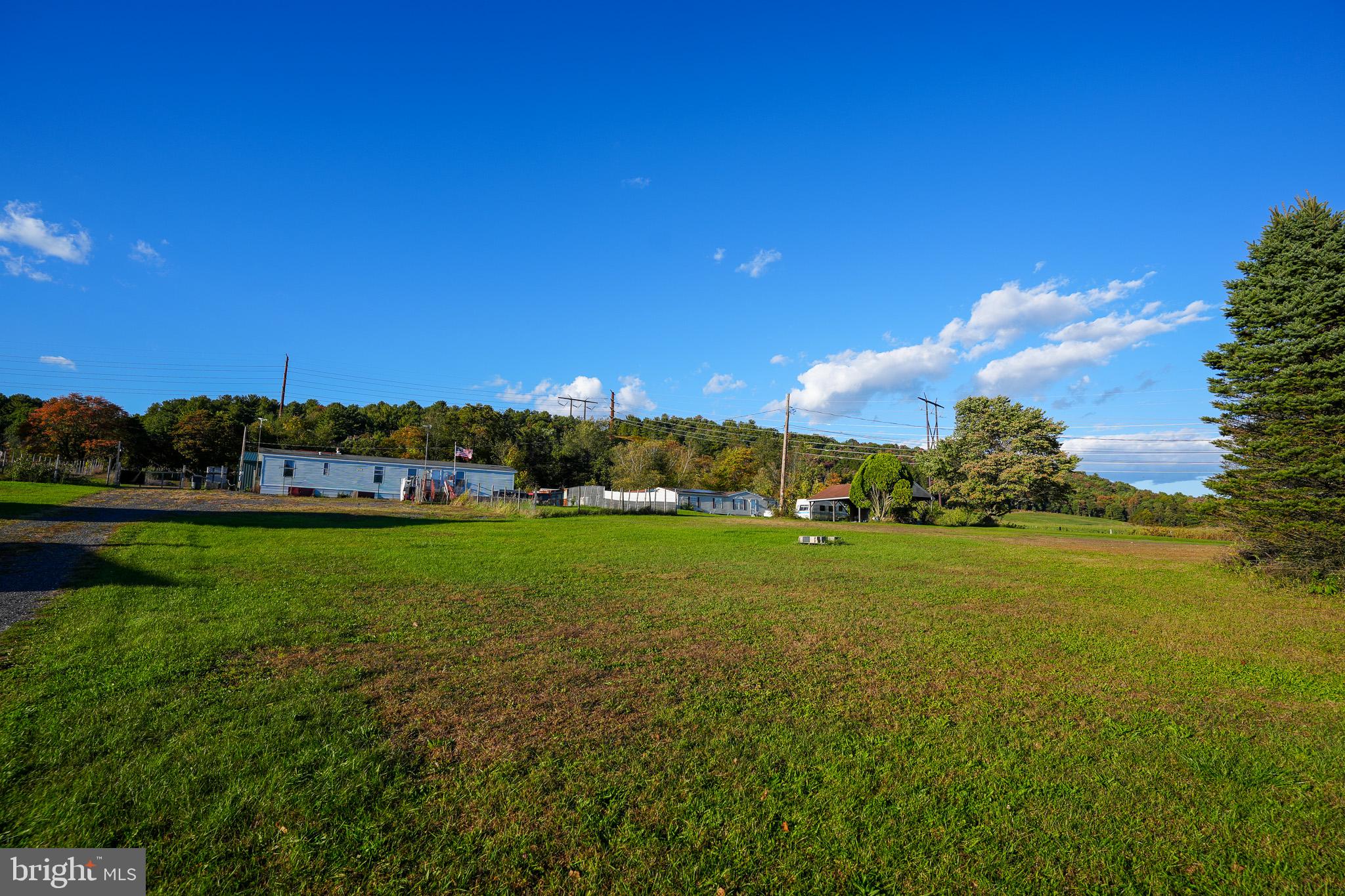 1940 HAHNS DAIRY ROAD