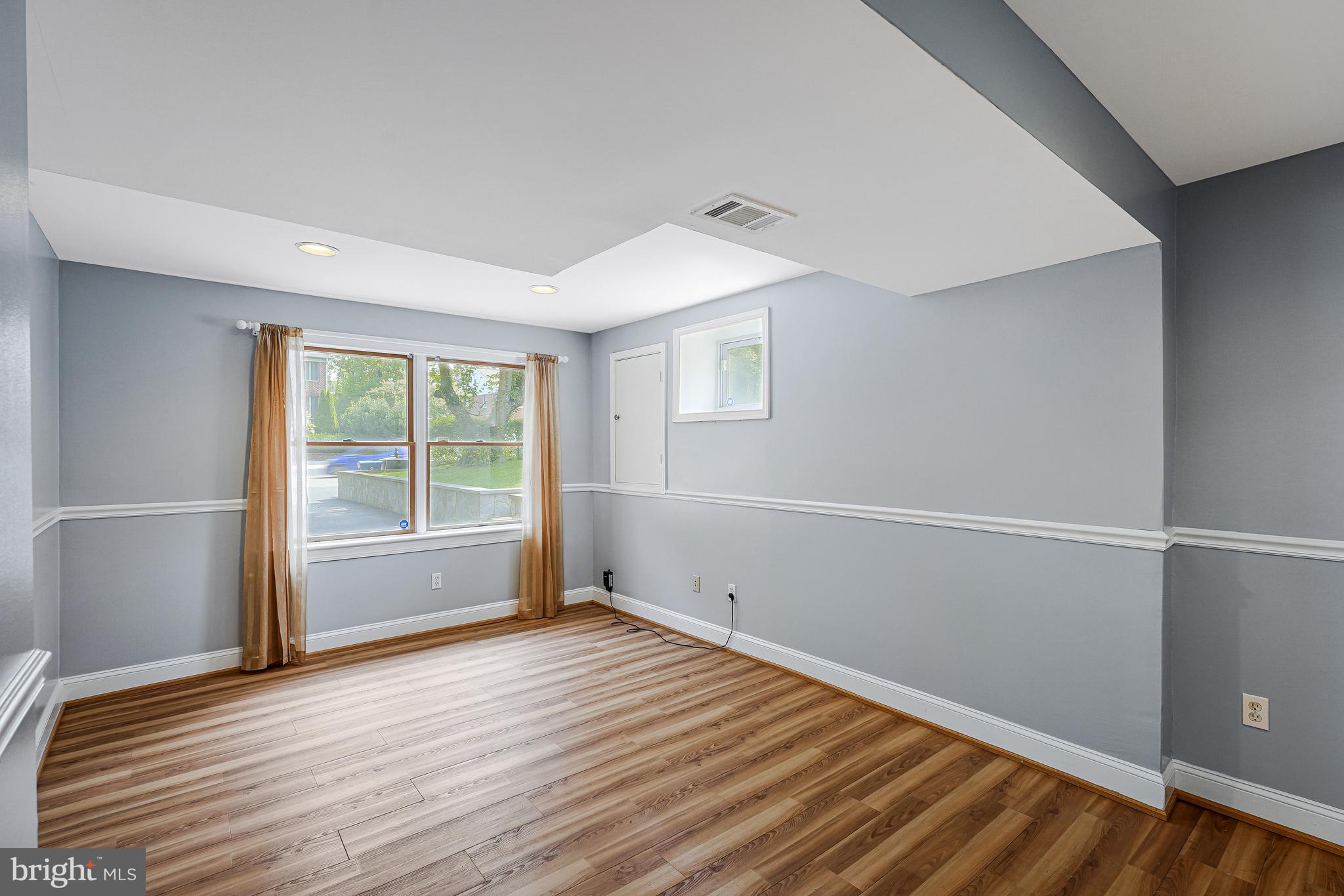 EL NIDO - Residential Lease