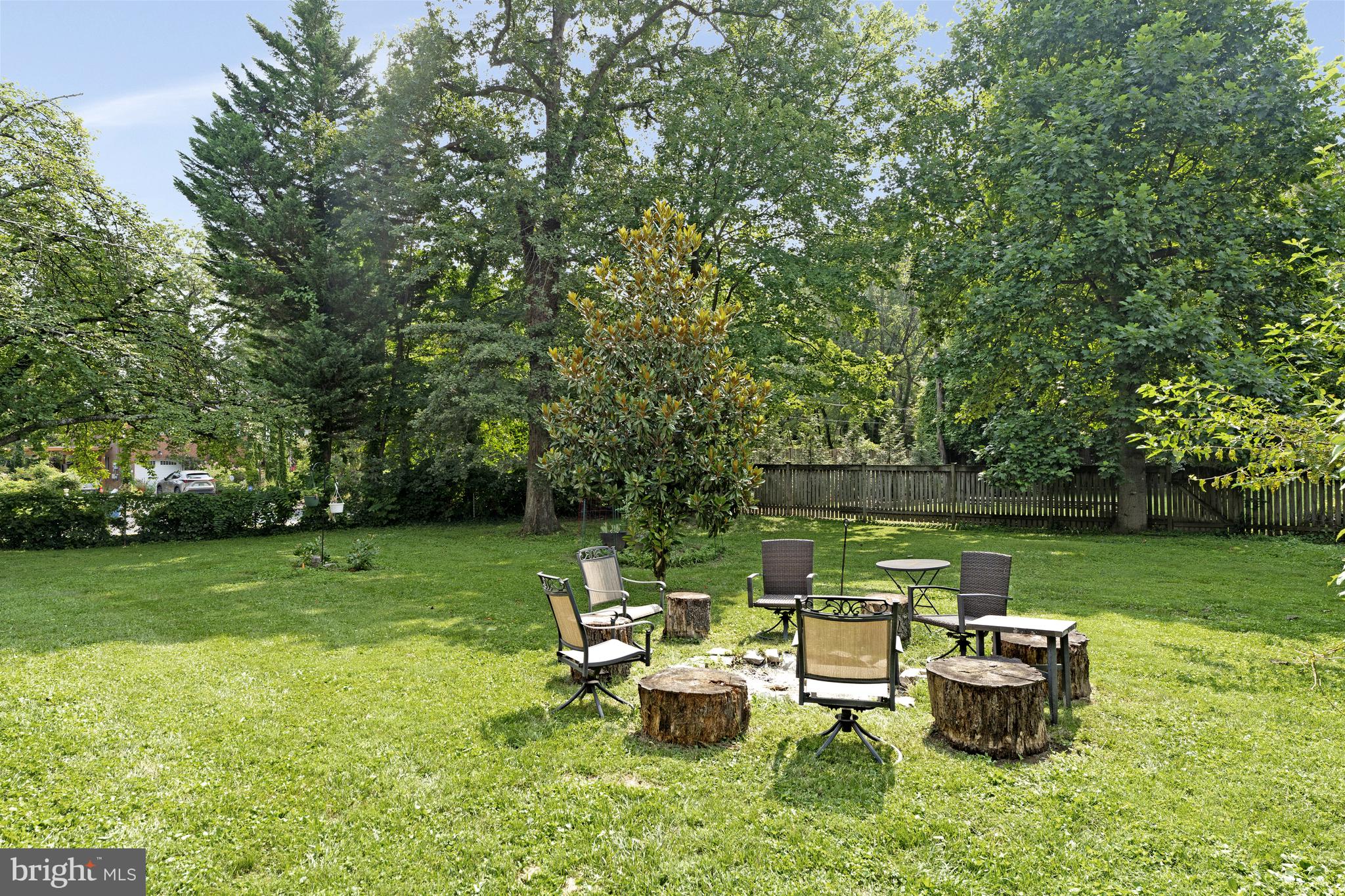 EL NIDO - Residential Lease