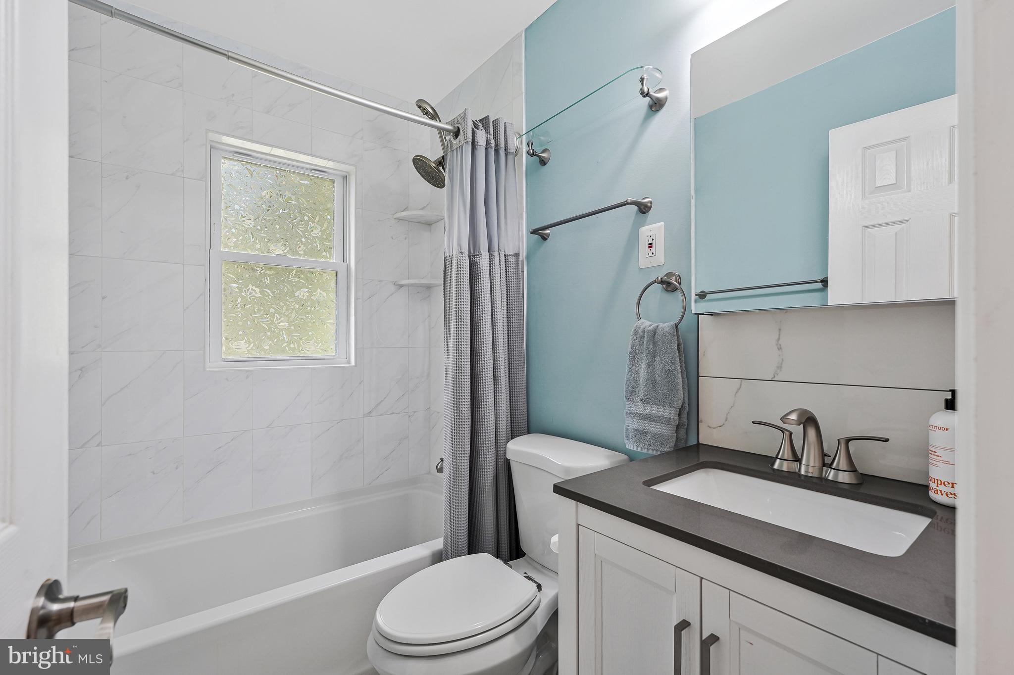 EL NIDO - Residential Lease