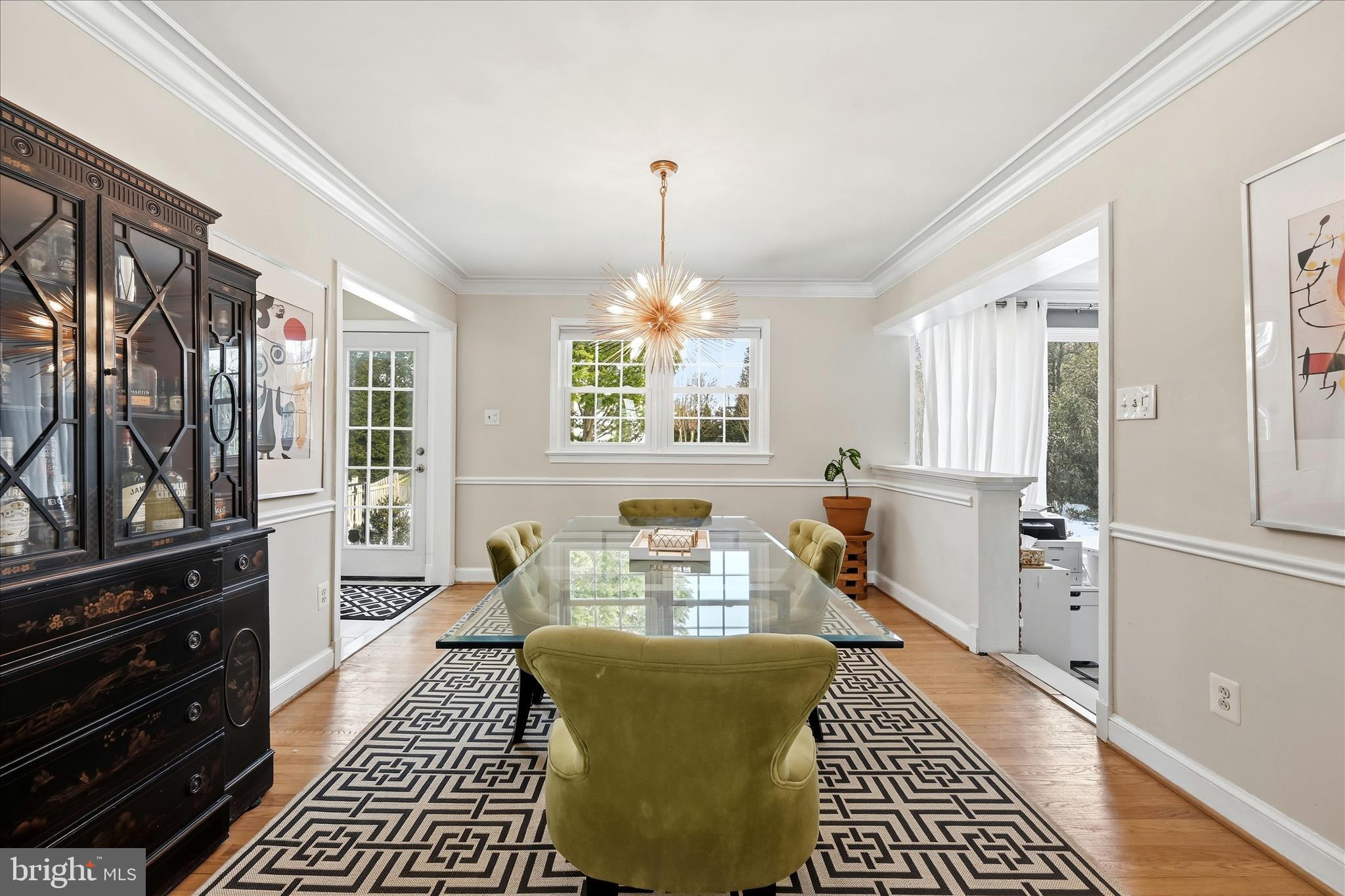 MCLEAN KNOLLS - Residential