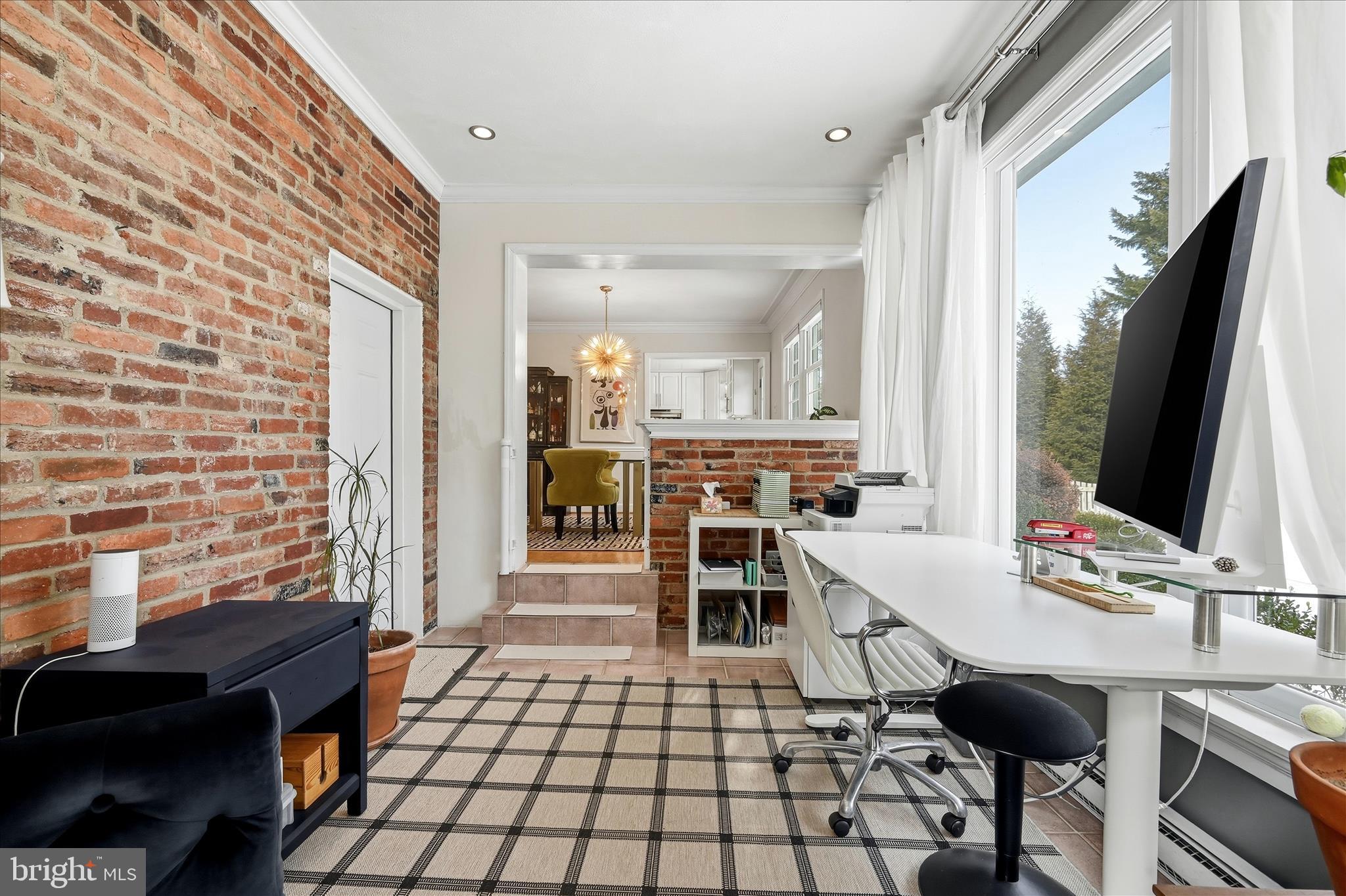 MCLEAN KNOLLS - Residential