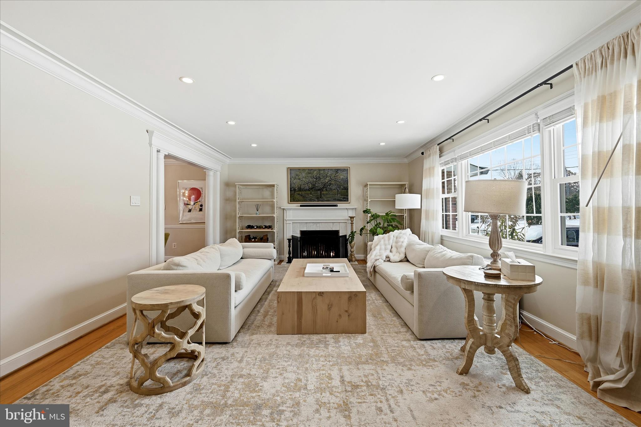 MCLEAN KNOLLS - Residential