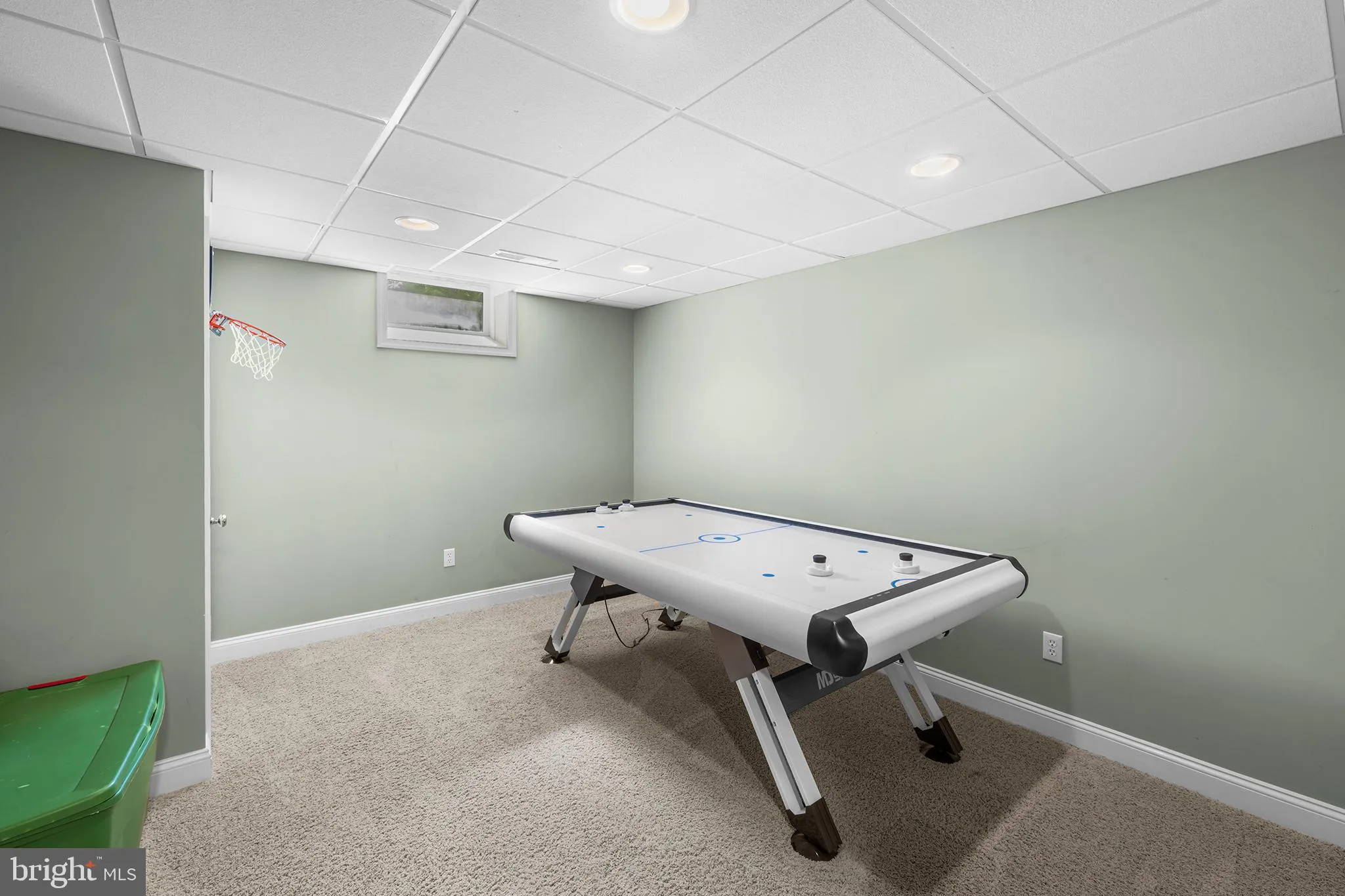 Berwyn, Pennsylvania 19312, United States, 5 Bedrooms Bedrooms, ,5 BathroomsBathrooms,Residential,Active,168812