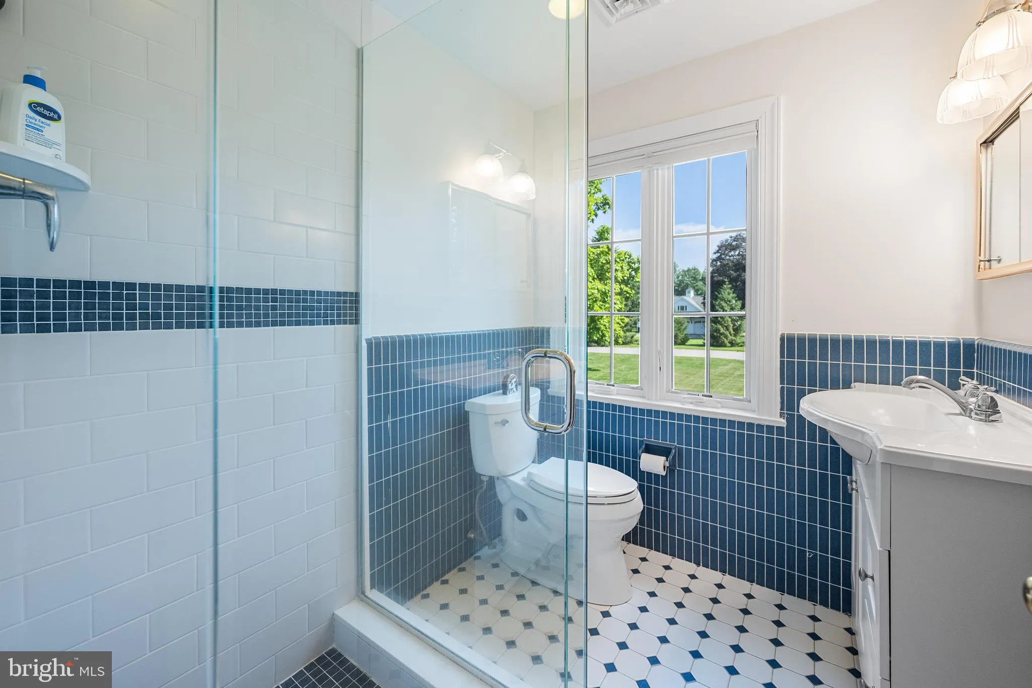 Berwyn, Pennsylvania 19312, United States, 5 Bedrooms Bedrooms, ,5 BathroomsBathrooms,Residential,Active,168812