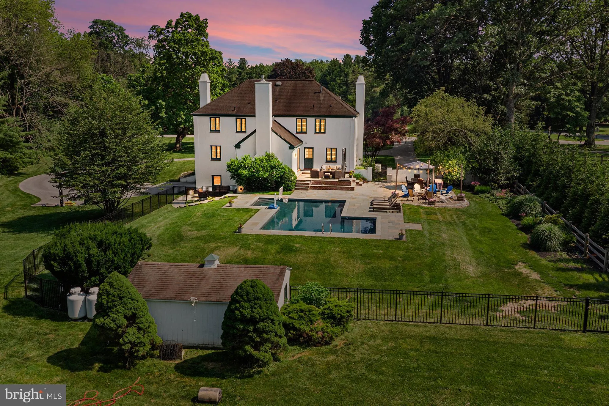 Berwyn, Pennsylvania 19312, United States, 5 Bedrooms Bedrooms, ,5 BathroomsBathrooms,Residential,Active,168812