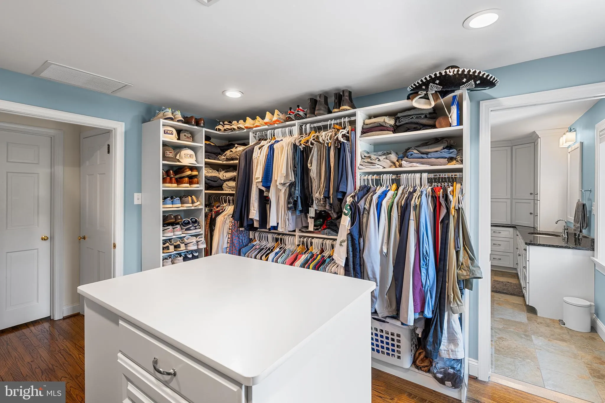 Berwyn, Pennsylvania 19312, United States, 5 Bedrooms Bedrooms, ,5 BathroomsBathrooms,Residential,Active,168812