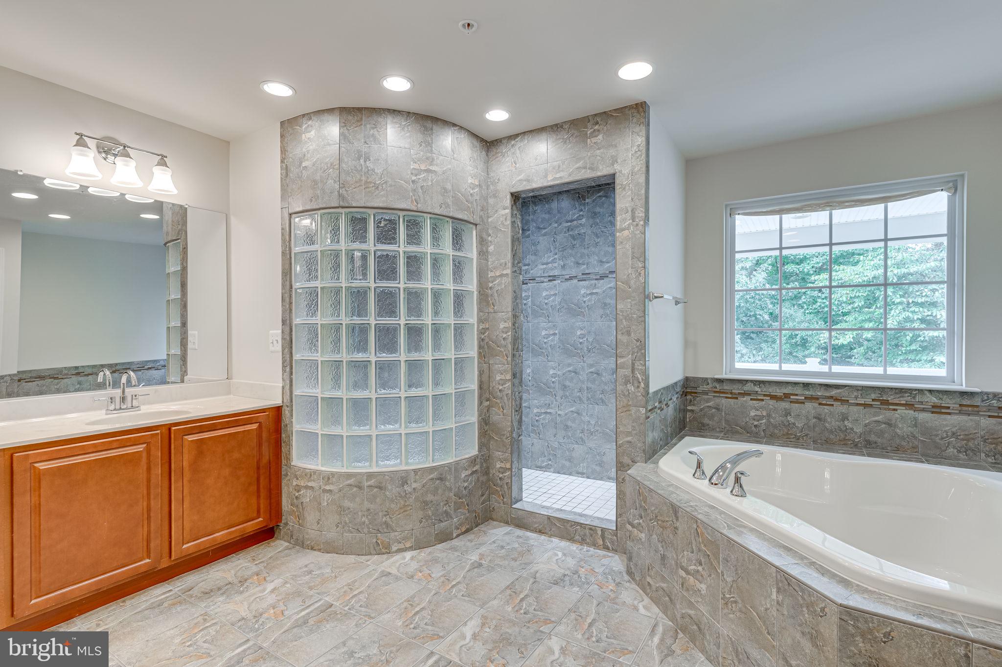 SMITH HOME FARM - Residential