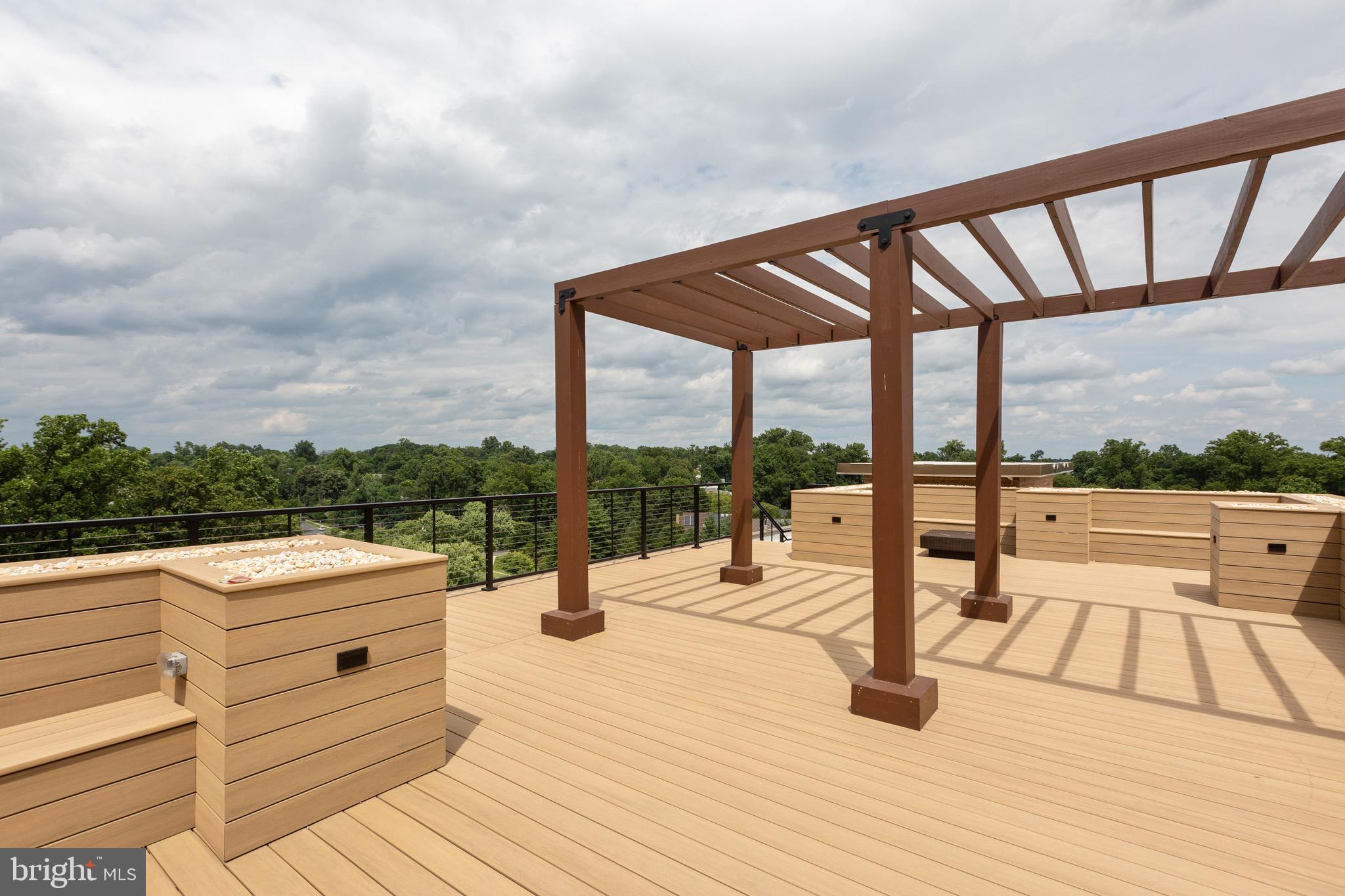 PARK SUTTON CODM - Residential Lease