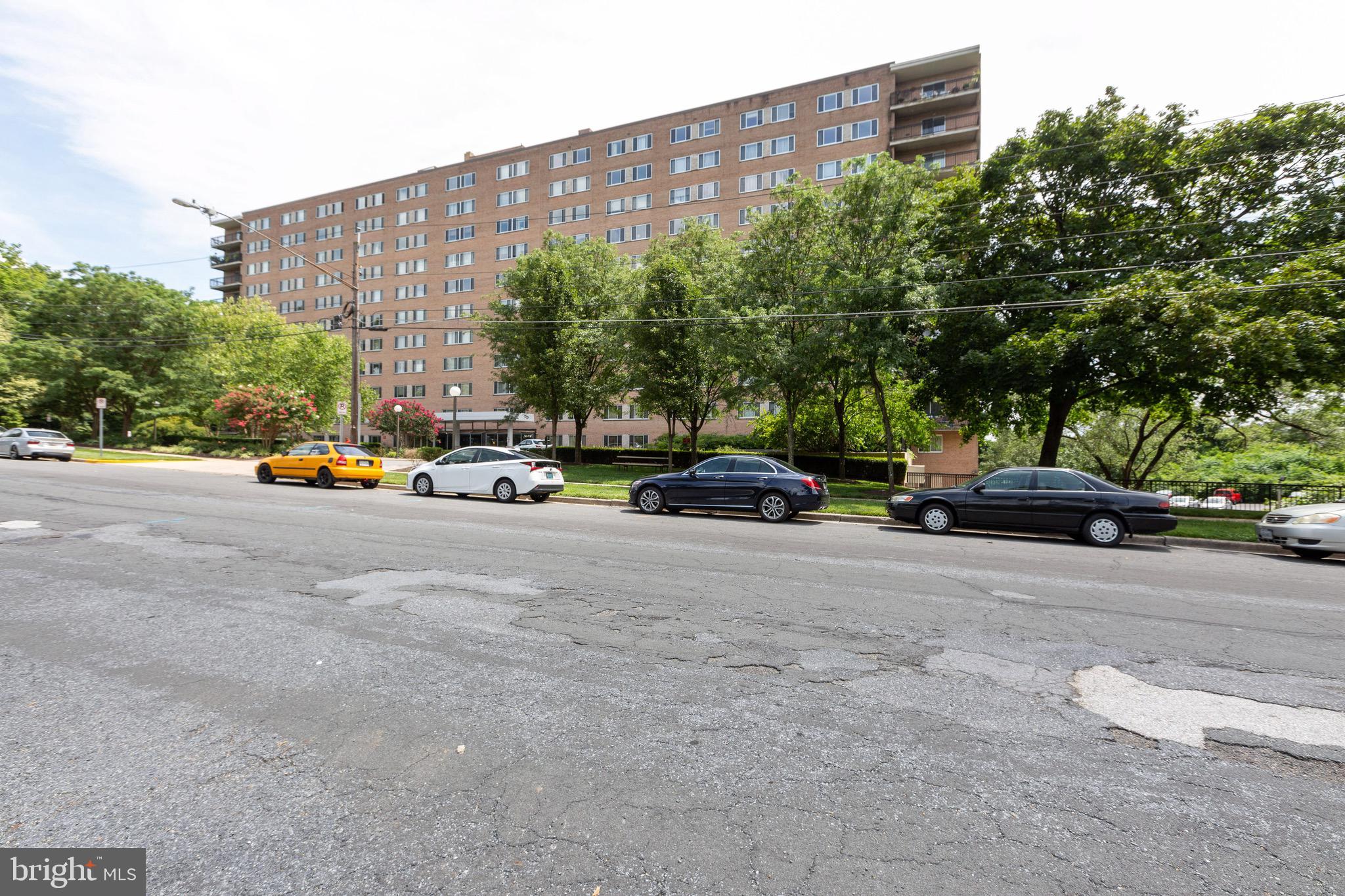 PARK SUTTON CODM - Residential Lease