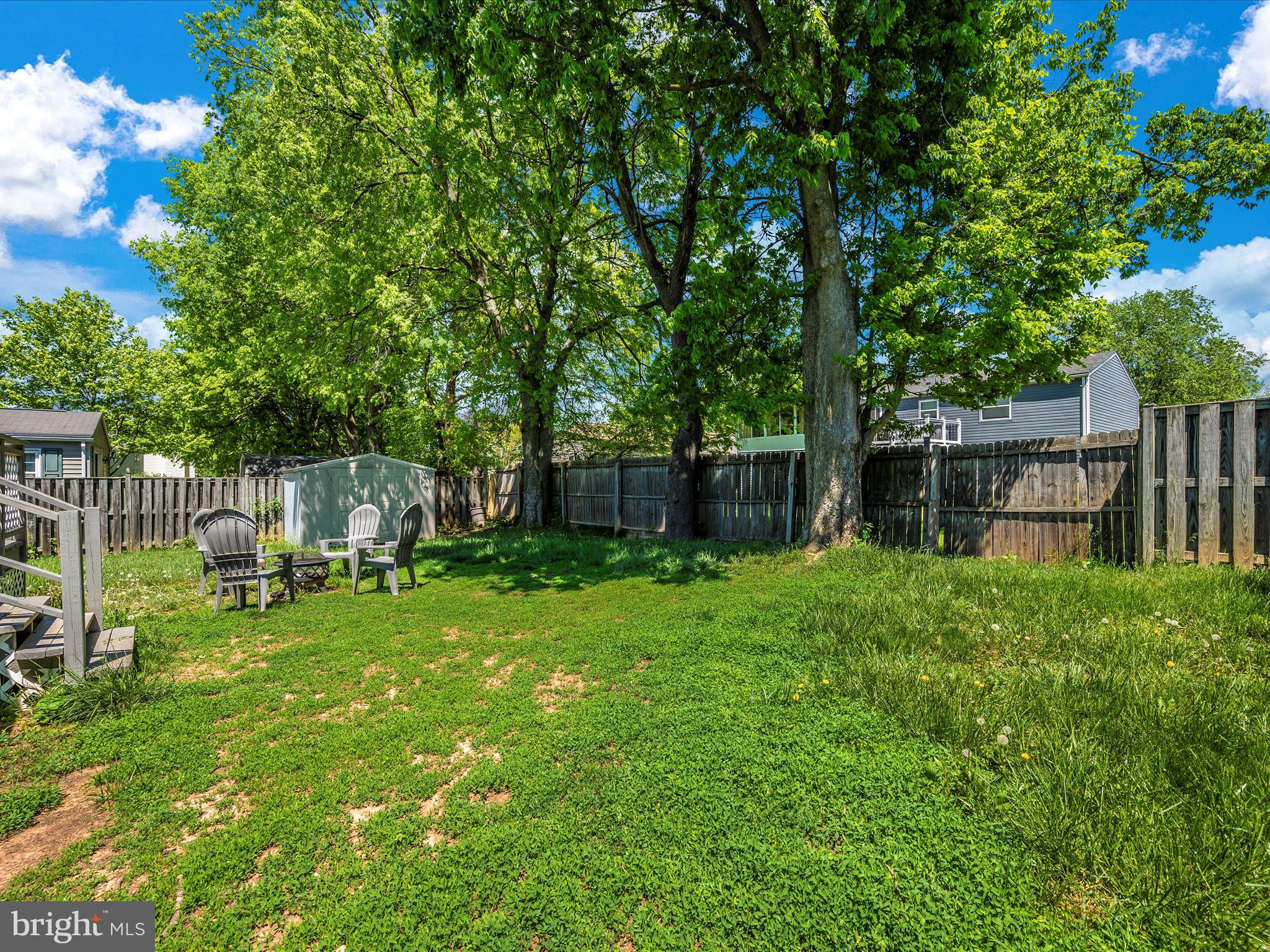 AMBER MEADOWS - Residential Lease