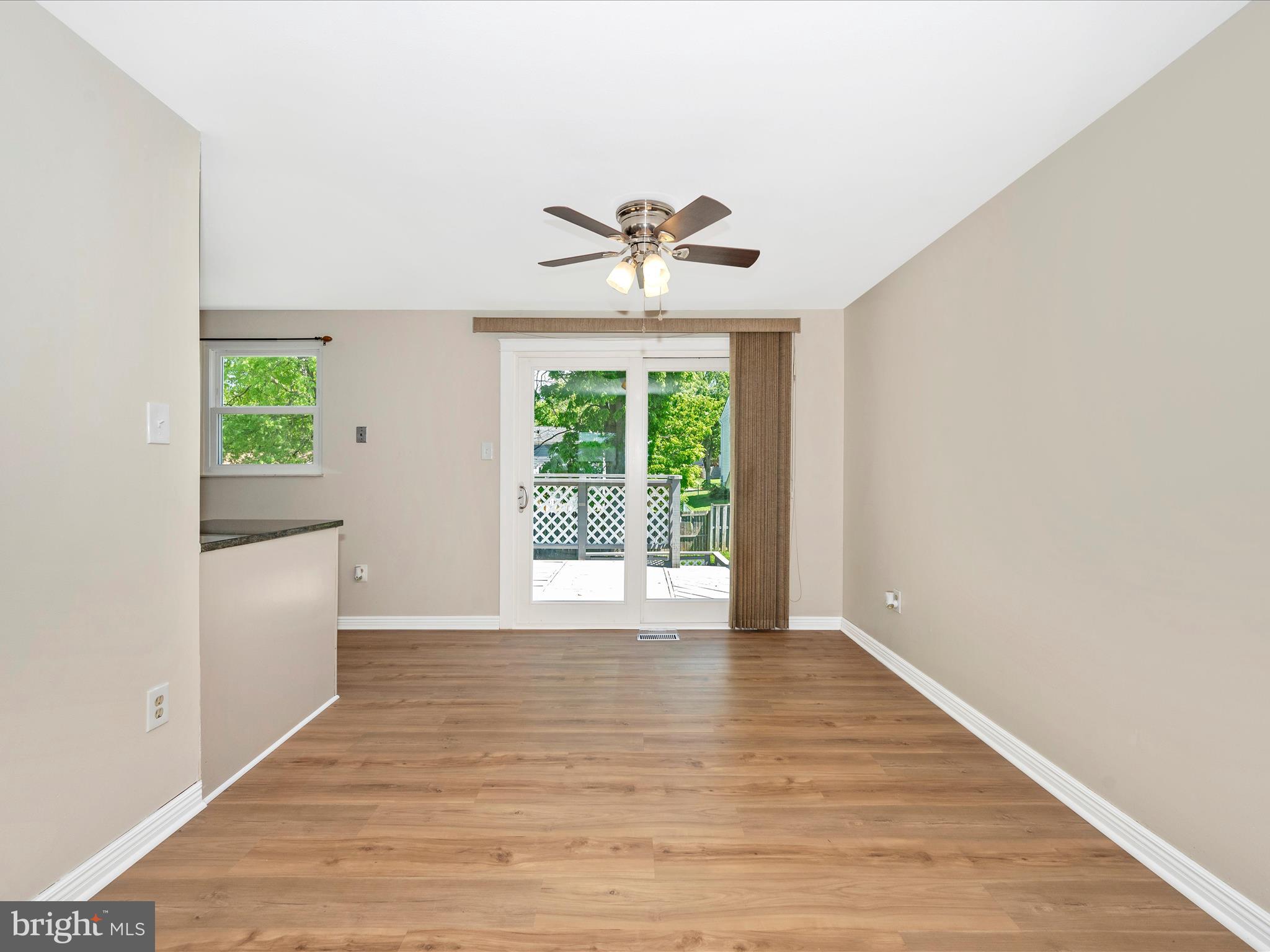 AMBER MEADOWS - Residential Lease