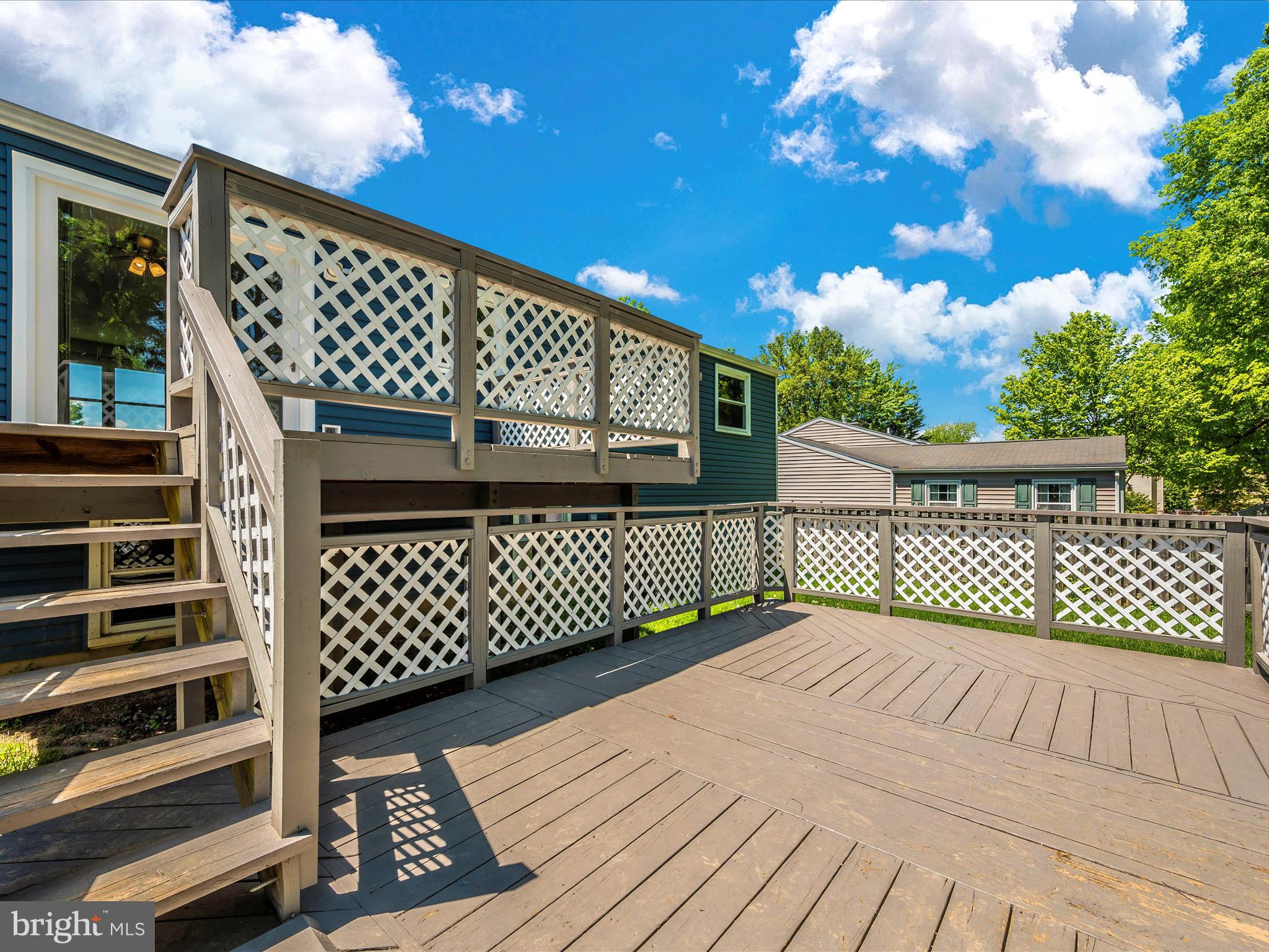 AMBER MEADOWS - Residential Lease