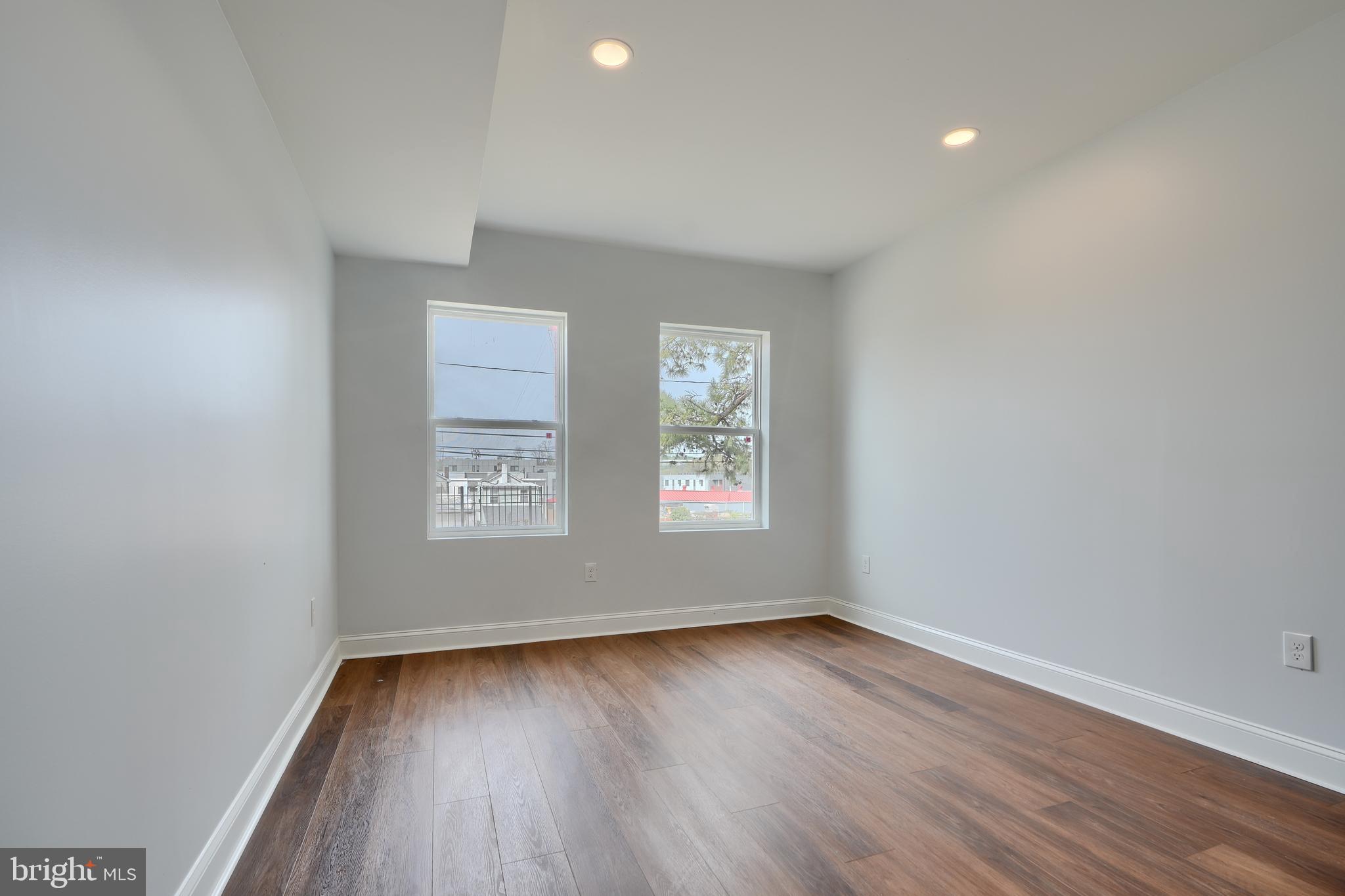 HAMPDEN HISTORIC DISTRICT - Residential Lease